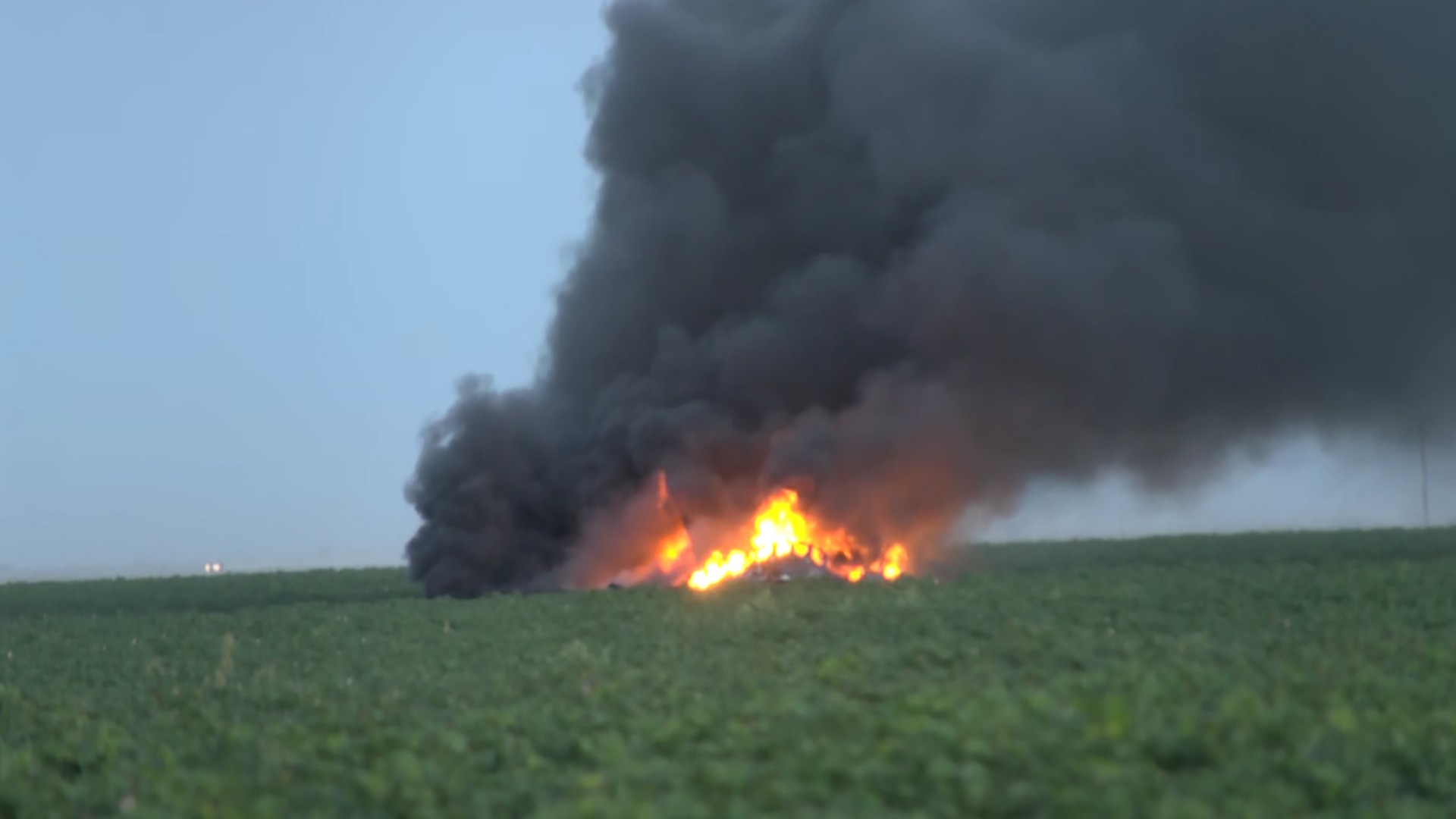 अमेरिकाको क्यालिफोर्नियामा विमान दुर्घटना