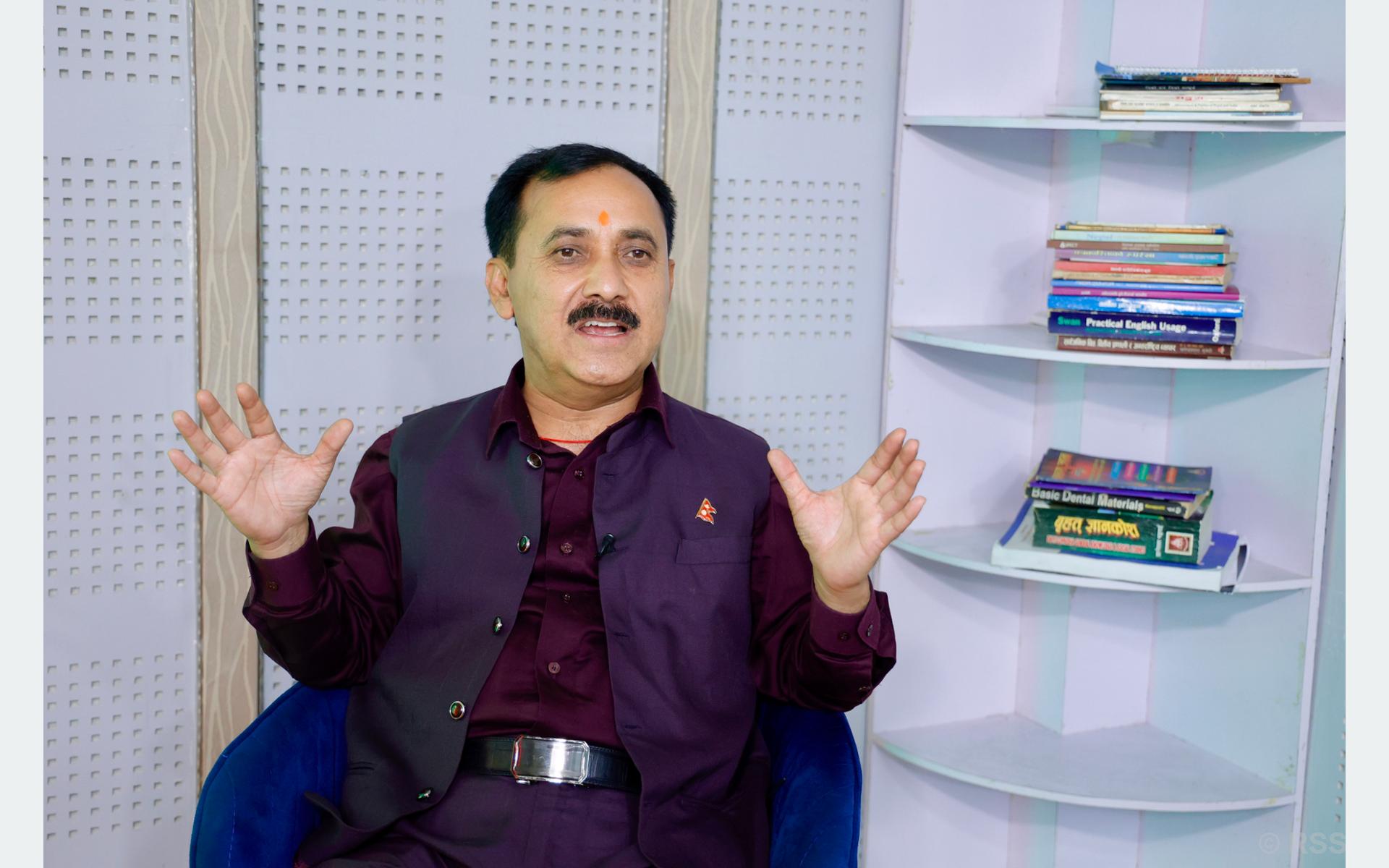 विवेकभन्दा आवेग हाबी हुँदा संसदमा अवरोध र बहिष्कार प्रवृत्ति बढेका हुन् : सांसद विश्वप्रकाश शर्मा