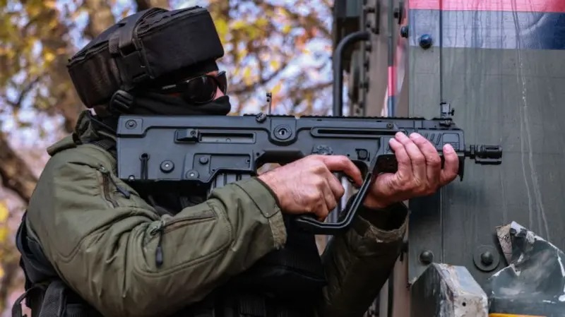 जम्मू कश्मीरमा भिडन्तमा तीन आतंककारी मारेको भारतीय सेनाको दाबी