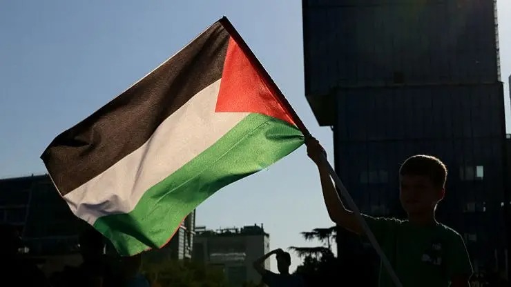 बेलायतमा प्यालेस्टाइनलाई राष्ट्रको दर्जा दिने माग तीव्र