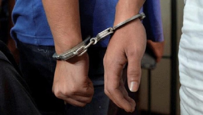 भारत पुर्‍याएर अनलाइन ‘स्क्याम’ गराउन खोज्ने दुई नेपाली पक्राउ