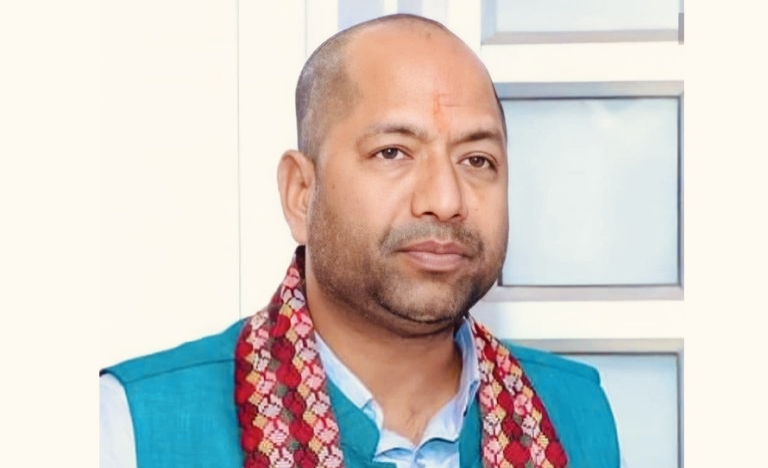 लुम्बिनीमा लोसपाका सन्तोष पाण्डे मन्त्री नियुक्त