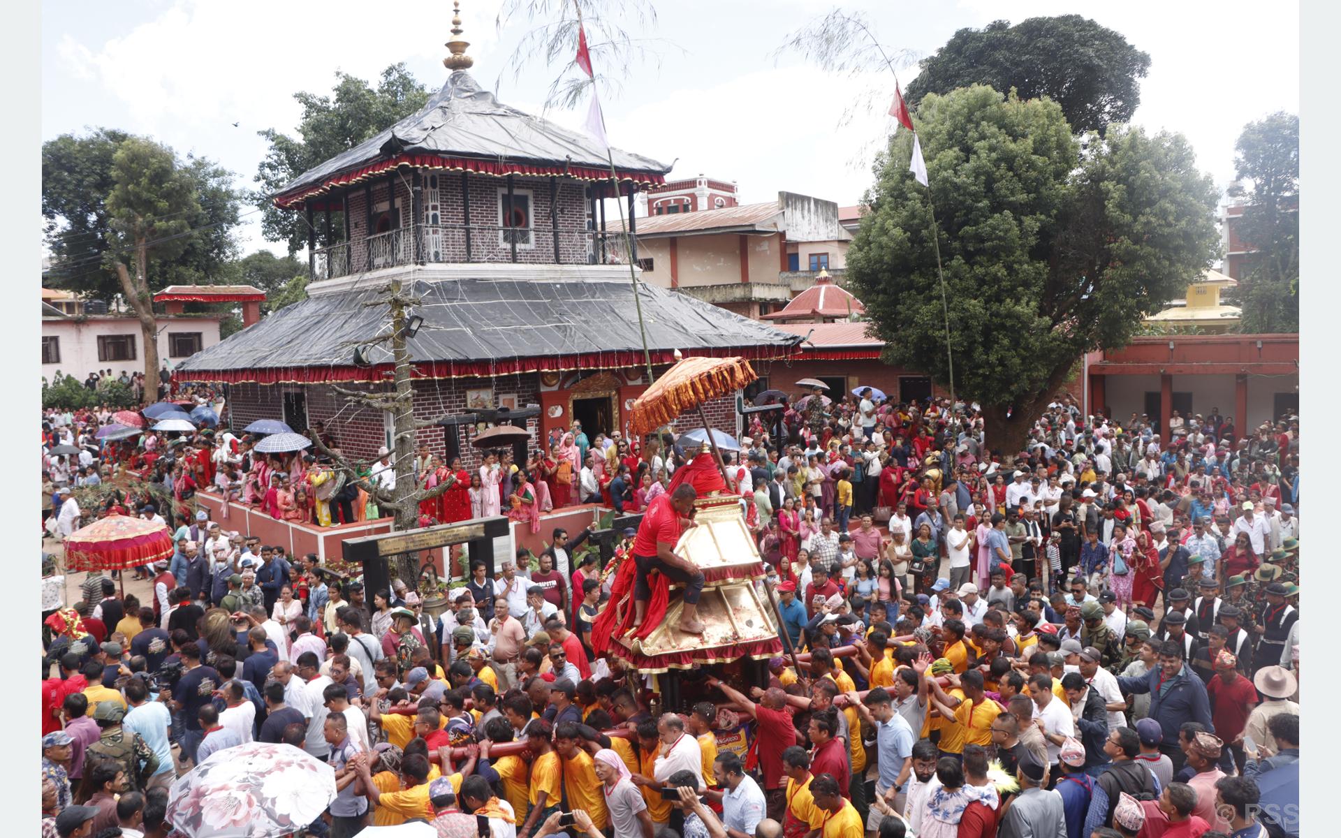 पाल्पामा सिन्दुरजात्रा निकालियो