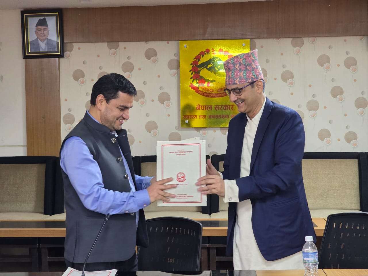 स्वास्थ्य सेवालाई परिणाममुखी बनाउन मन्त्री र सचिवहरूबिच कार्यसम्पादन सम्झौता