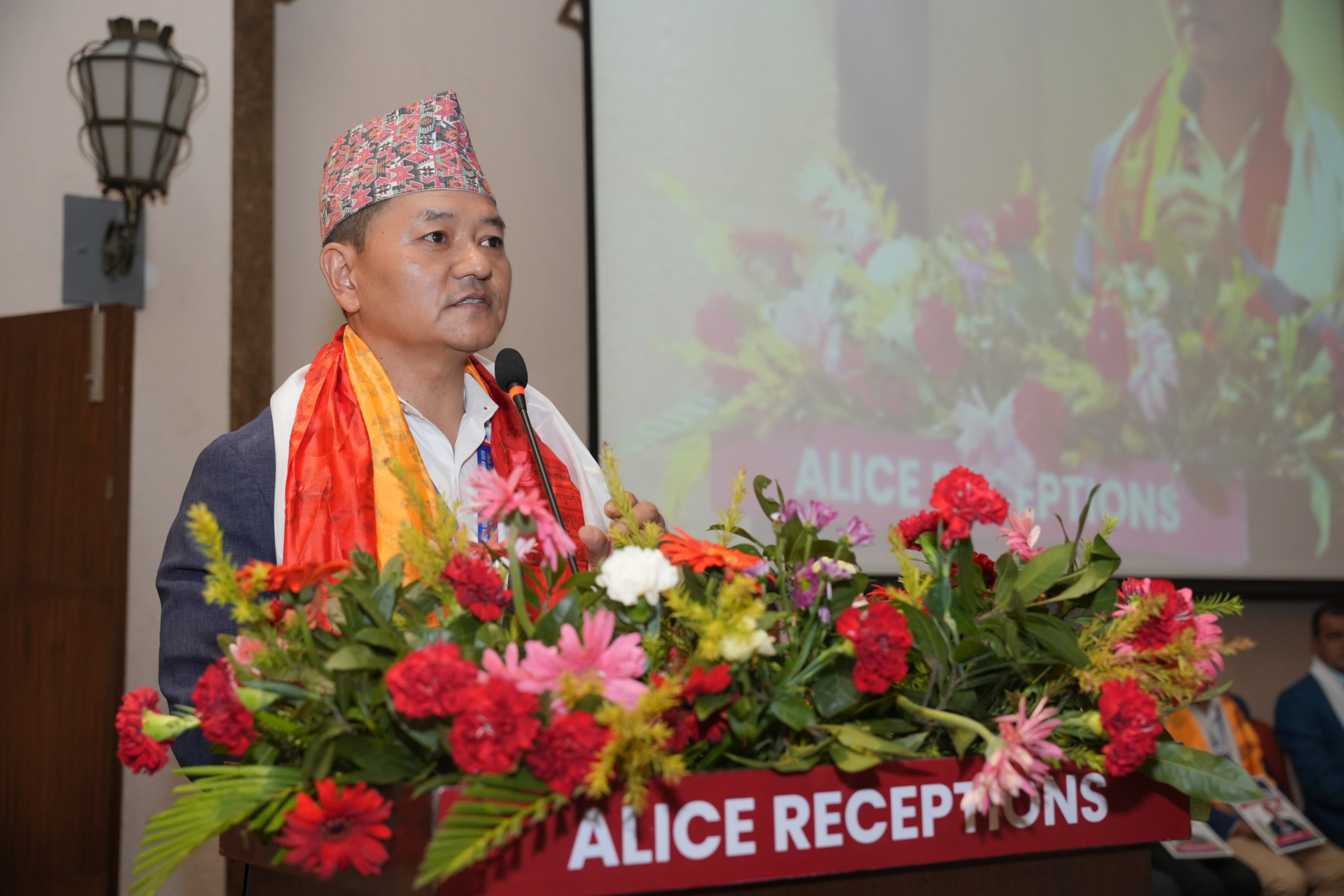 पर्वतीय पर्यटनमा पिएचडी गरिरहेका गुरुङ एनएमएको अध्यक्षका उम्मेदवार