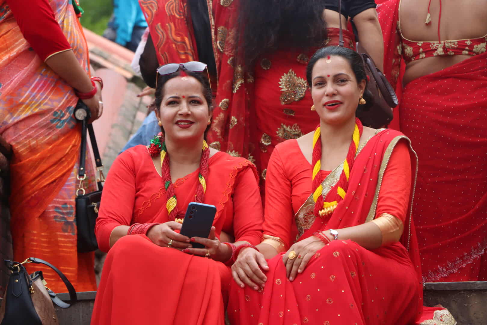 पशुपतिनाथमा तीजको रौनक (तस्विर)