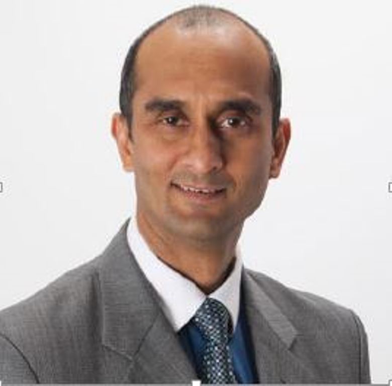 विश्व प्रेम र शान्ति यात्रामा कविन्द्र सिटौला : हराएका नेपाली युवा विपिन जोशीको रिहाइ र मानवताको अपिल