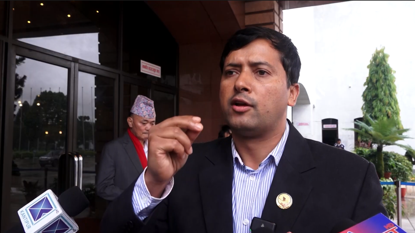 ‘कुलिङ पिरियड’सम्बन्धी छानबिन समितिको प्रतिवेदन पूर्णरुपमा कार्यान्वयनमा लैजानुपर्छः महेश बर्तौला