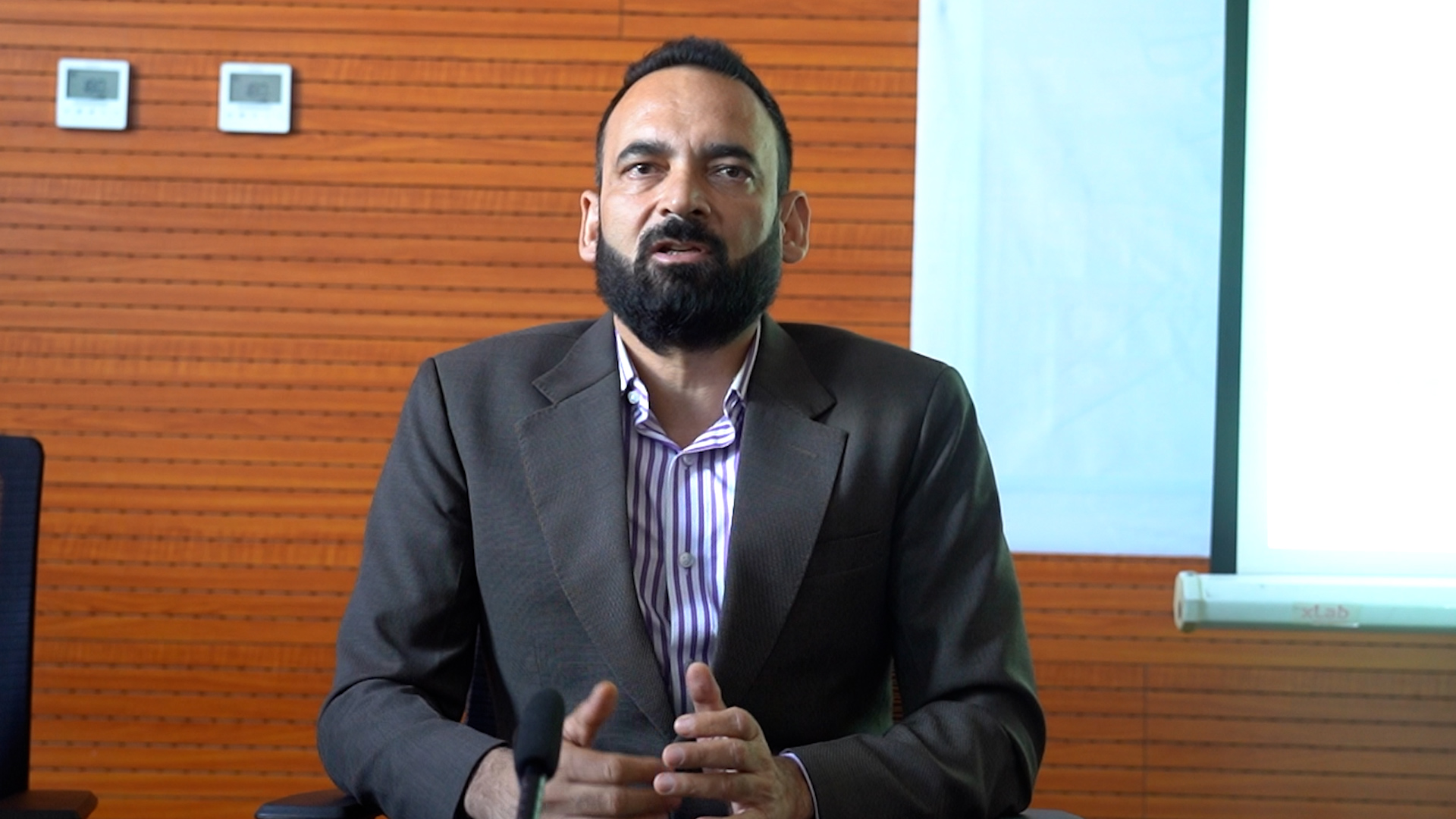 पोखरा विमानस्थल निर्माणमा कुनै भ्रष्टाचार भएको छैन : महानिर्देशक अधिकारी