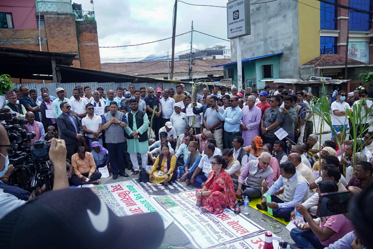 राजमार्ग केन्द्रीत आन्दोलन गर्ने उखु किसानको चेतावनी