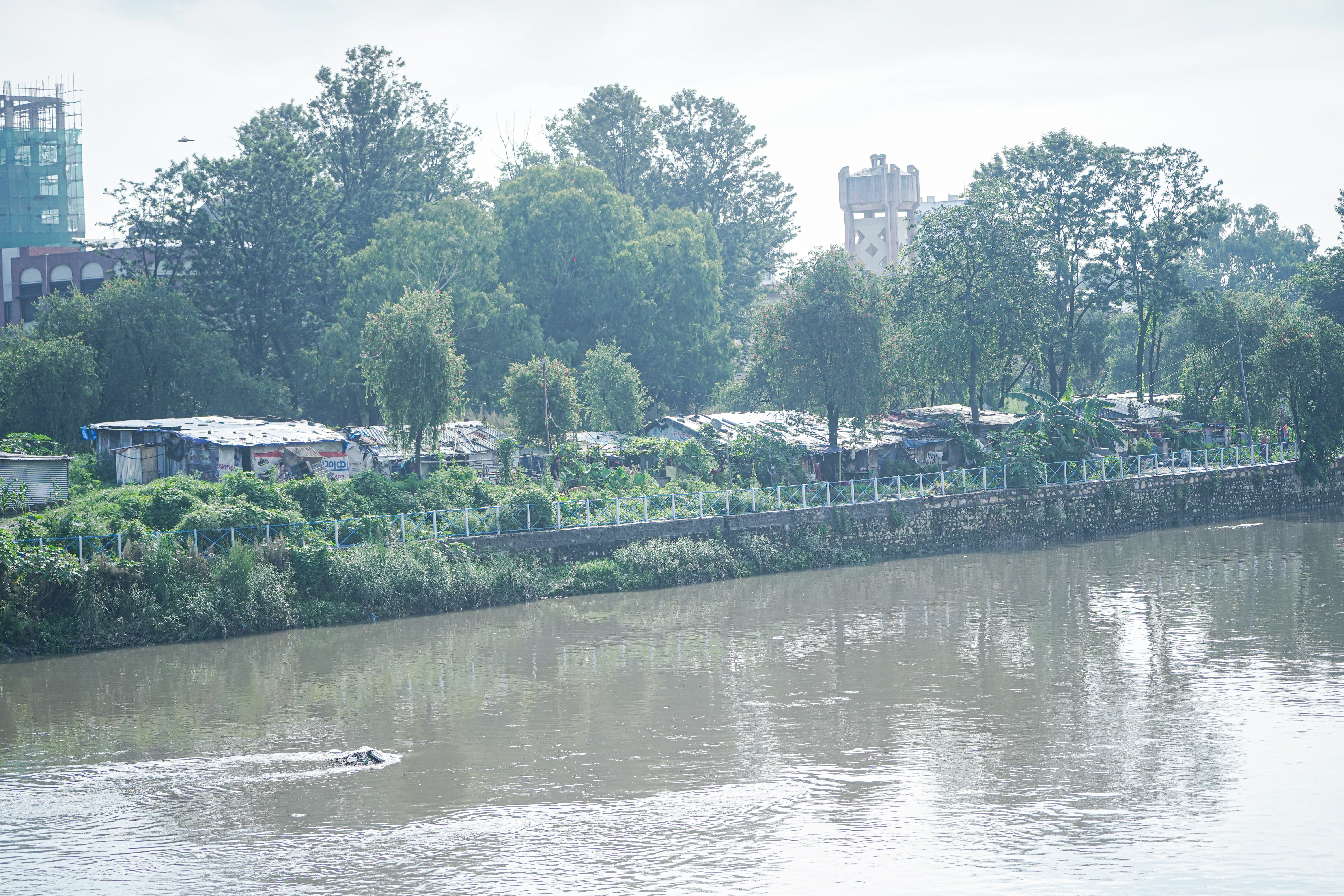 तस्बिरमा हेर्नुहाेस् थापाथलीको सुकुम्बासी बस्ती