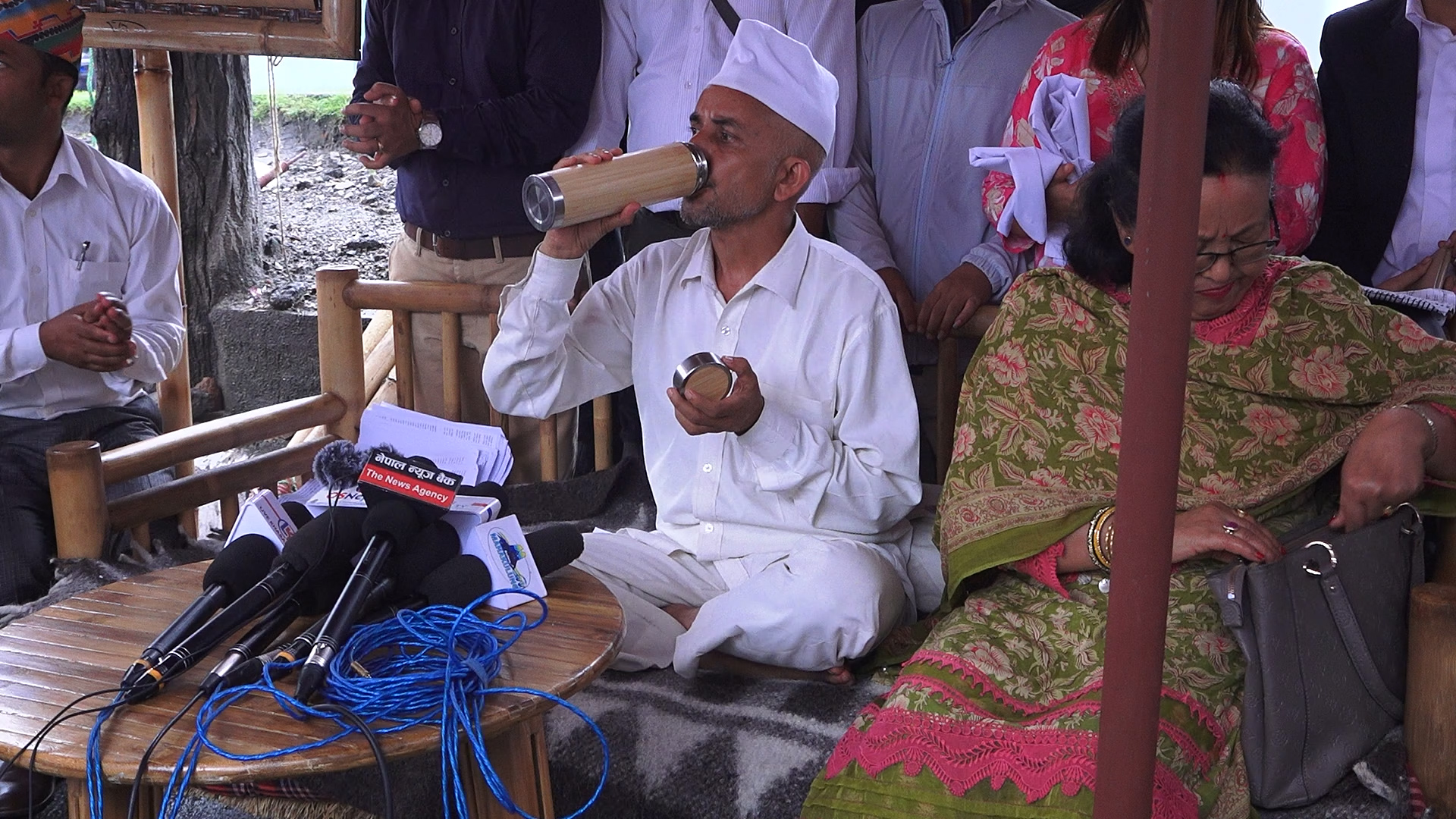 १६ बुँदे सहमतिसँगै मेयर भट्टराईले तोडे आमरण अनशन