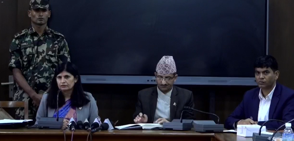 मन्त्री न्यौपानेले सार्वजनिक गरिन् एक महिनाको प्रगति