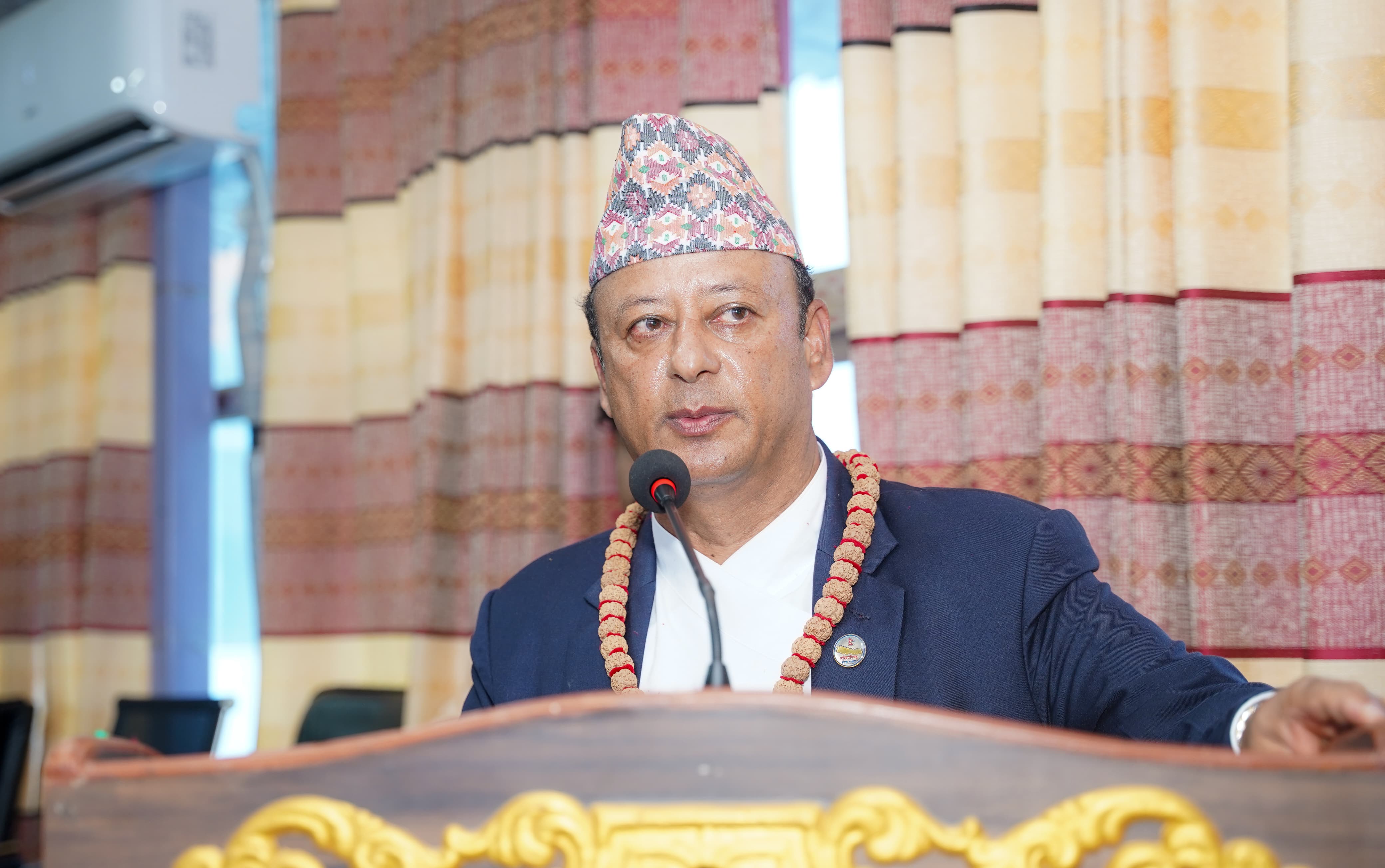 जलविद्युत‍्को विकास गर्न जनशक्तिलाई सीपयुक्त बनाउनुपर्छ : मन्त्री खड्का