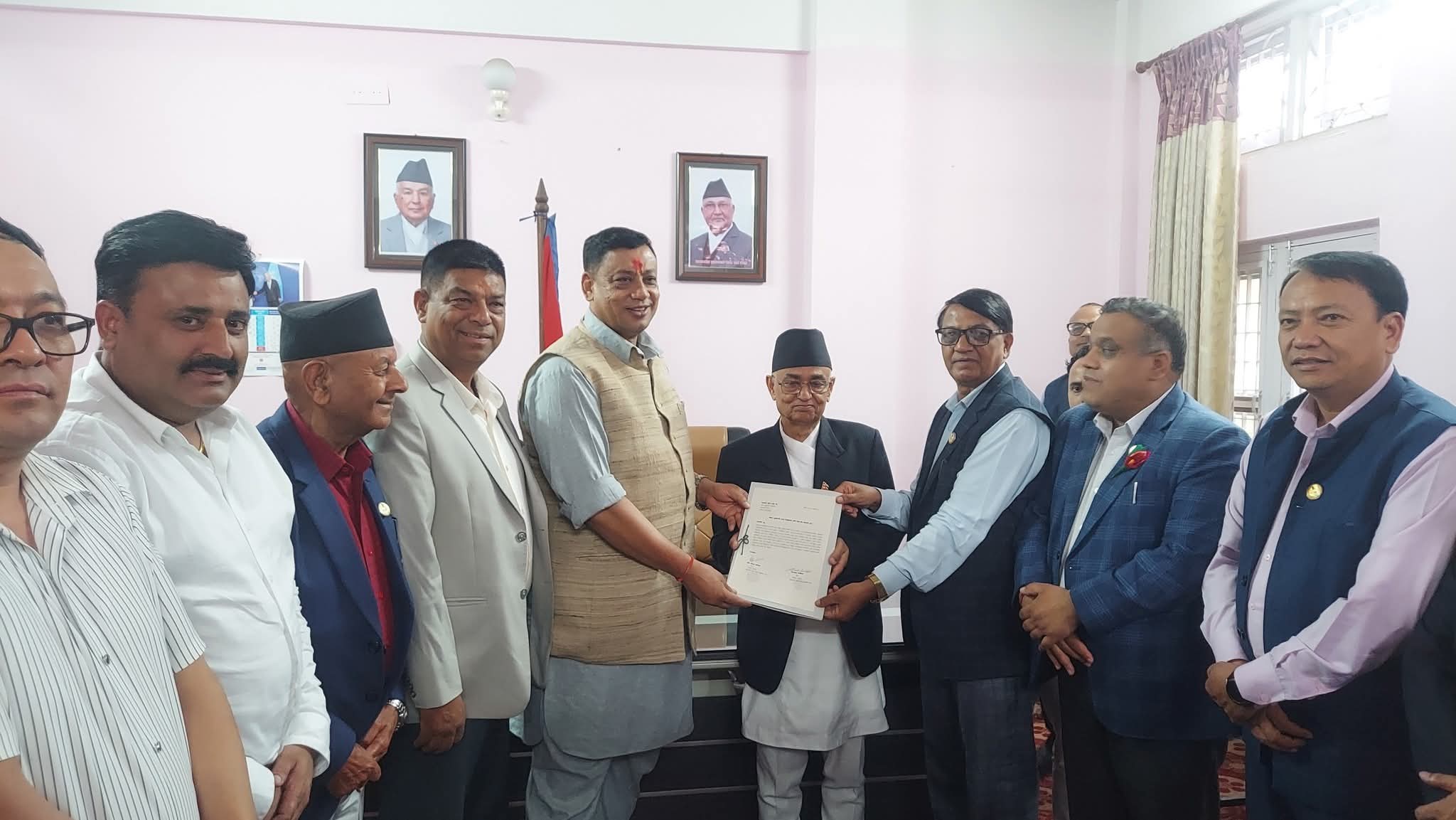 बानियाँको नेतृत्वमा बागमती प्रदेशको मुख्यमन्त्री पदको दाबी पेश