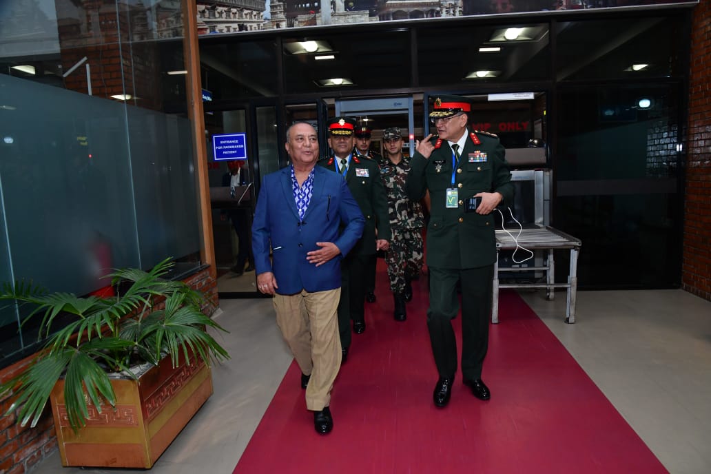 प्रधानसेनापति अशोक राज सिग्देल स्वदेश फिर्ता