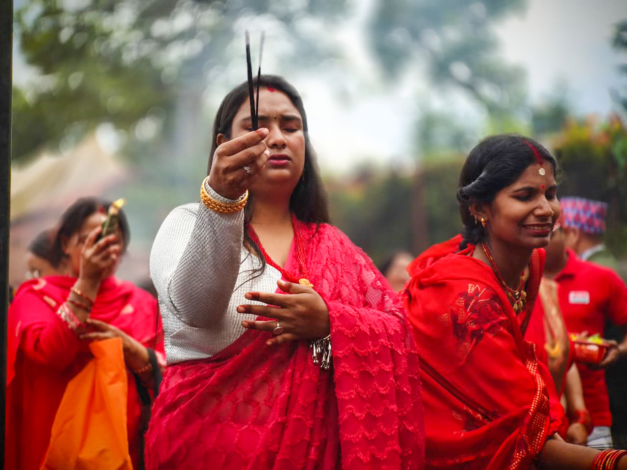 पशुपतिनाथमा तीजको चहलपहल (फोटो फिचर)