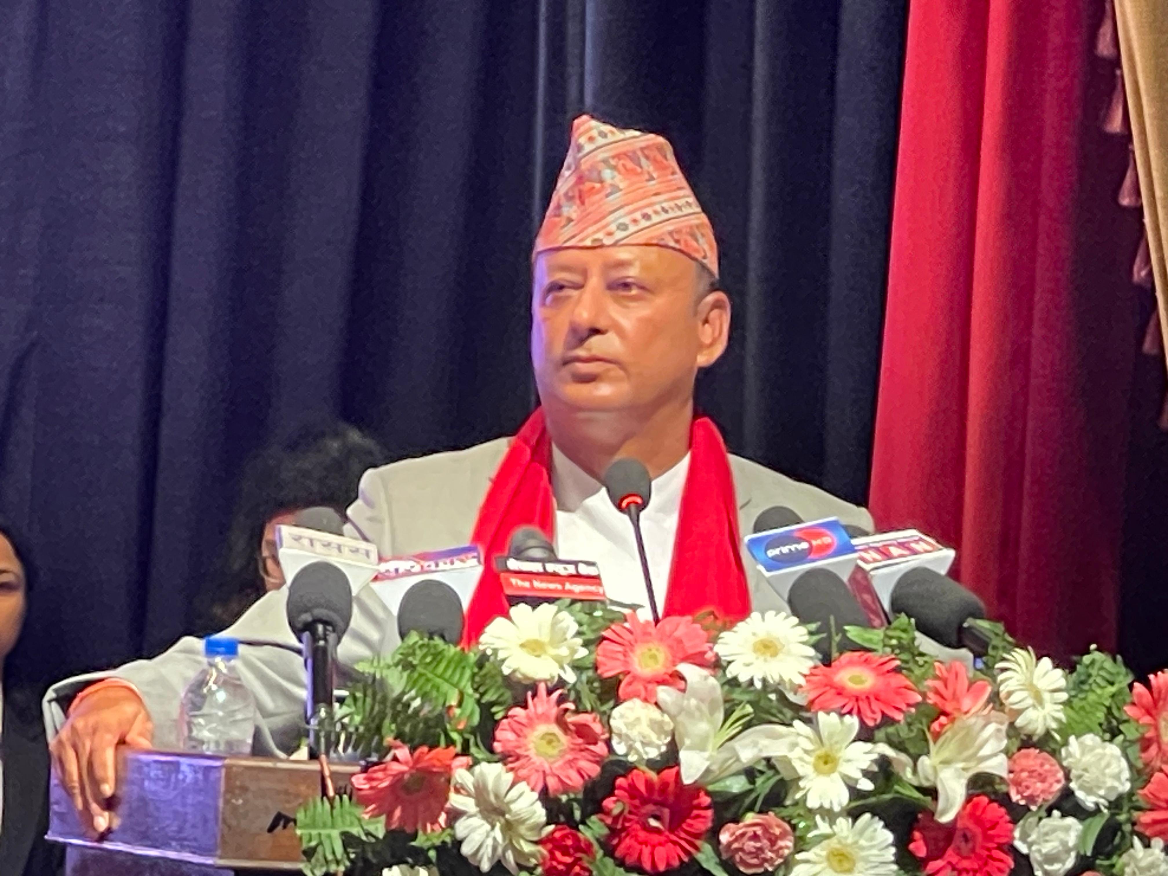 विद्युत अक्सिजन सरह भइसकेको छ : मन्त्री खड्का