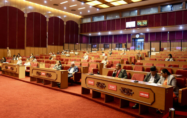 राष्ट्रियसभाको बैठक बस्दै : अर्थमन्त्रीले सांसदहरूले उठाउने प्रश्नको जवाफ दिने