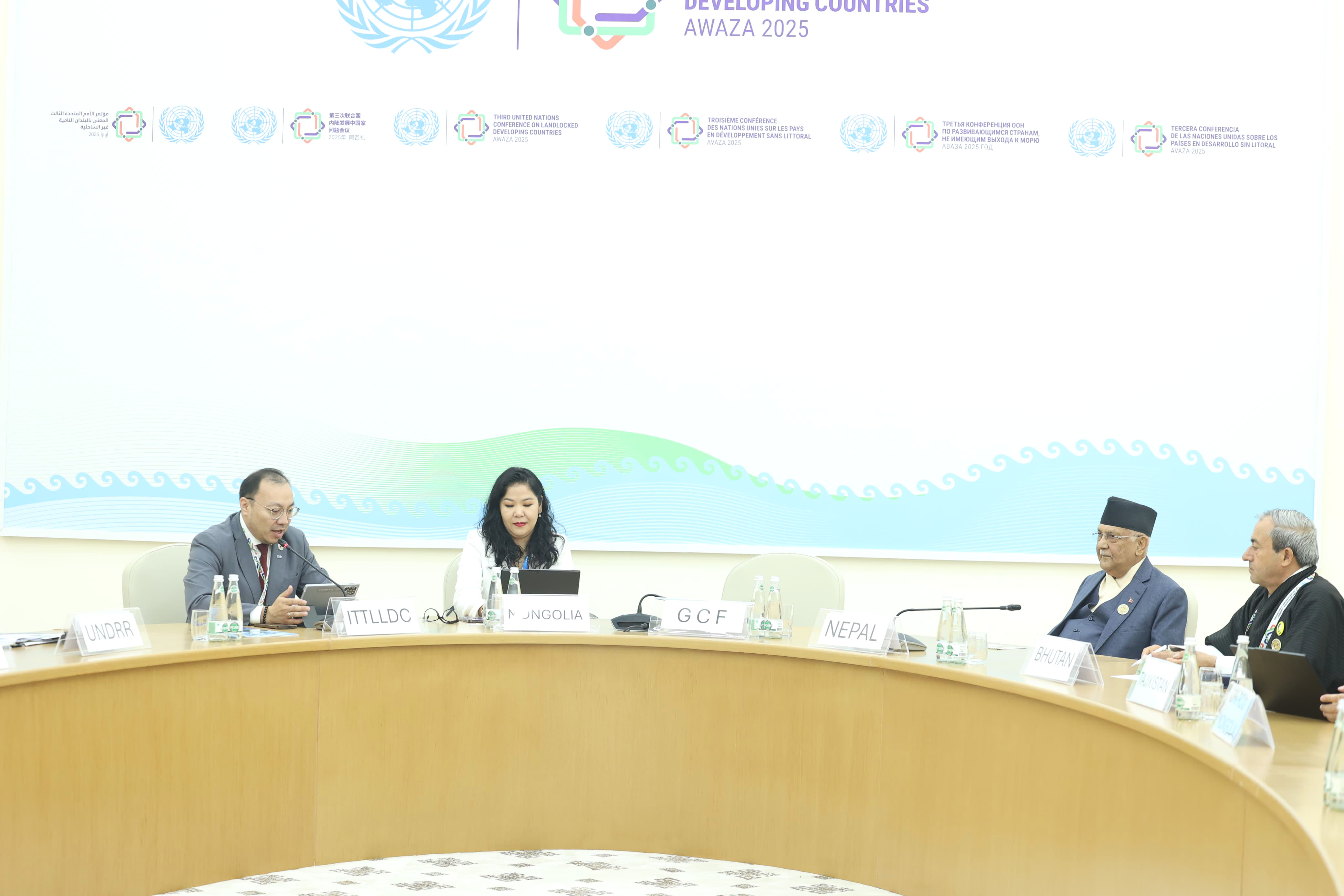 हिमनदी पग्लने क्रम रोक्न मिलेर काम गर्न विश्व समुदायलाई प्रधानमन्त्रीको आग्रह