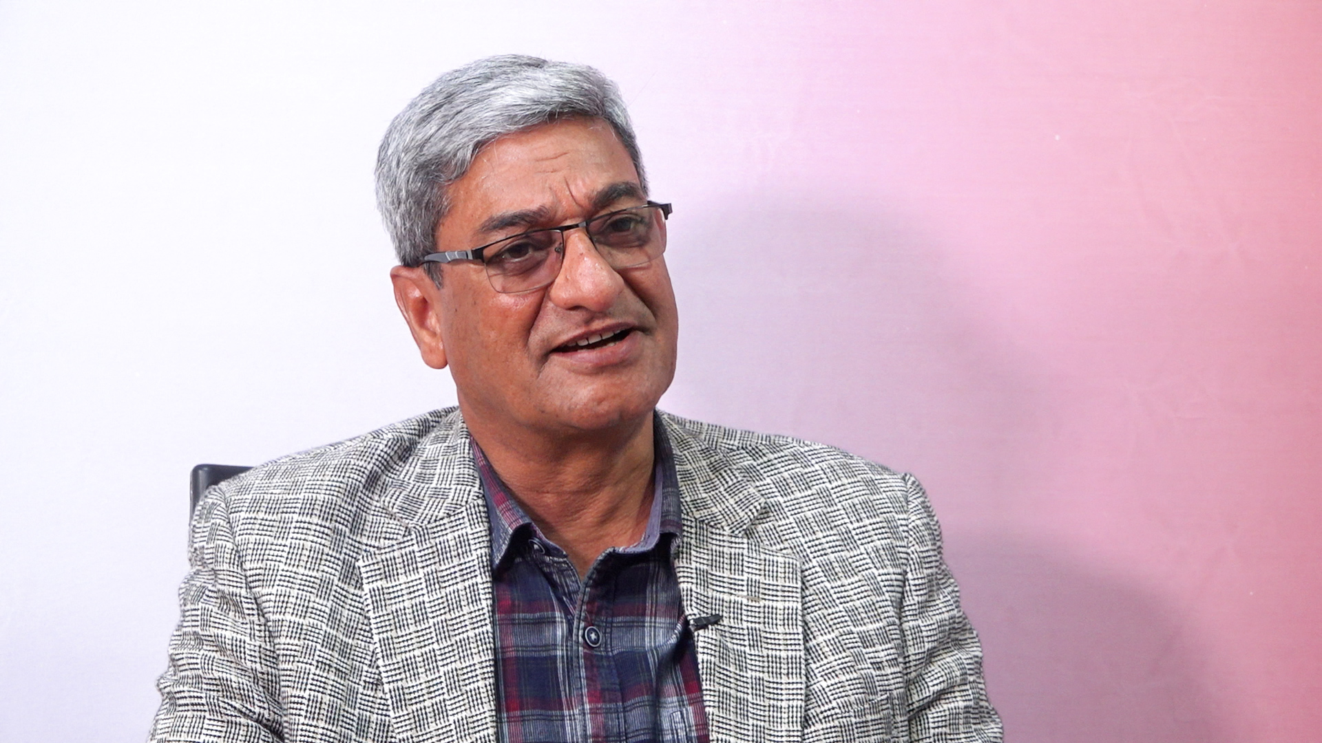 रमेश लेखक बयानका लागि जाँचबुझ आयोगमा जाने