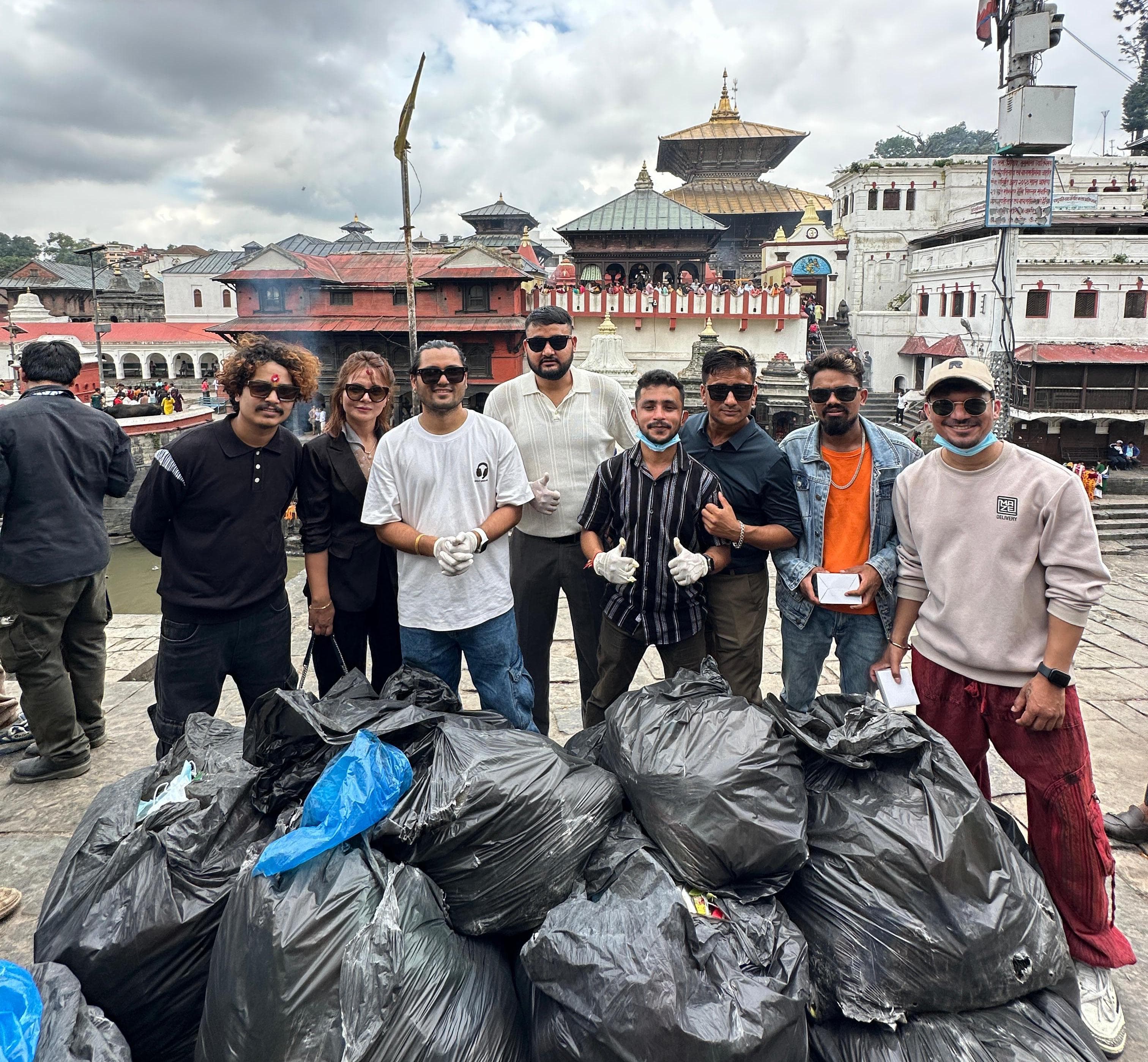 दिव्य पशुपतिनाथ सफाइमा कलाकार