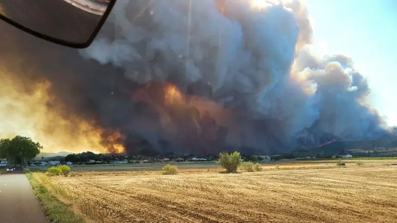 फ्रान्समा जंगलमा लागेको आगोले १३ हजार हेक्टर जमिन जल्यो, एक महिलाको मृत्यु