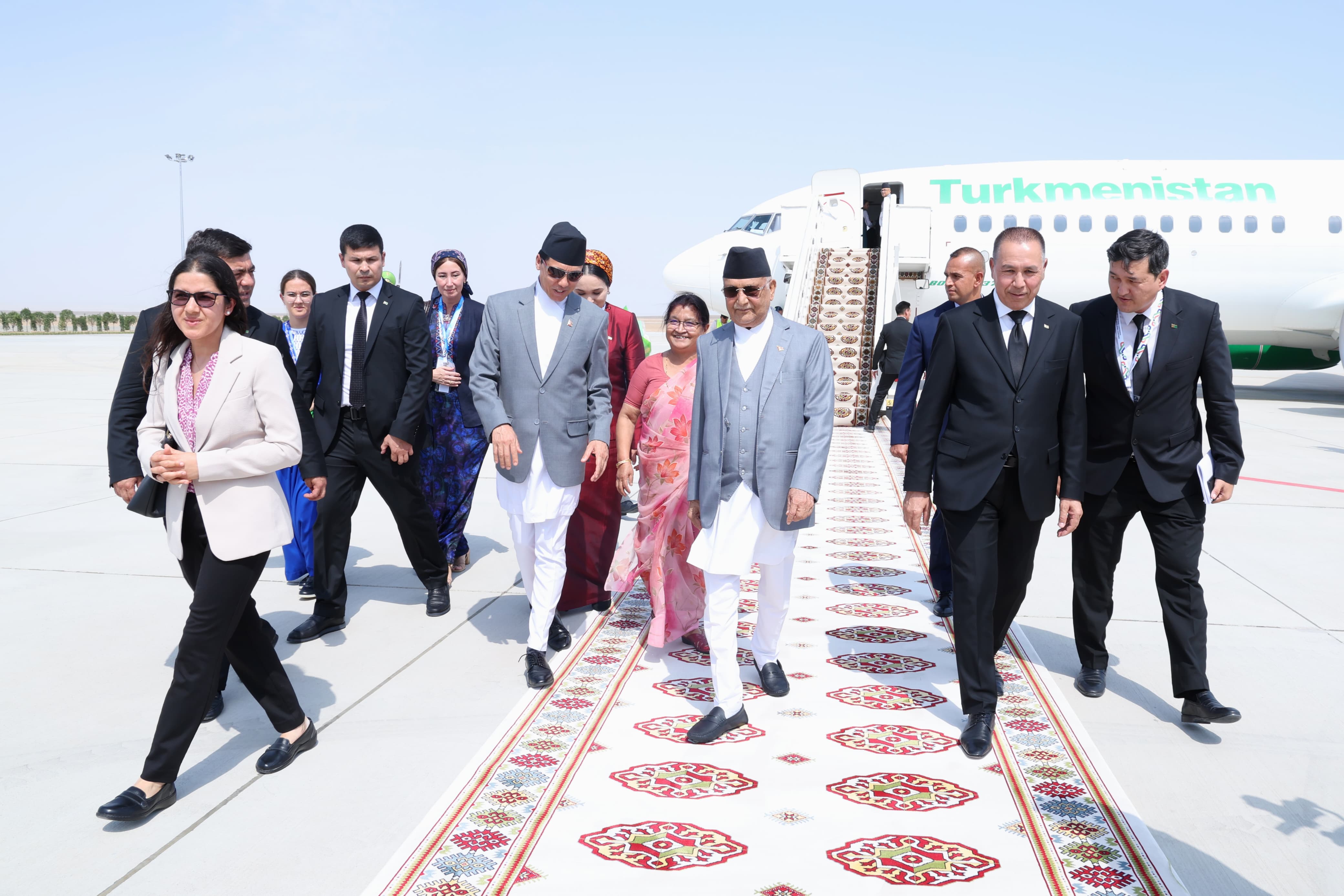 तुर्कमेनिस्तान पुगे प्रधानमन्त्री ओली