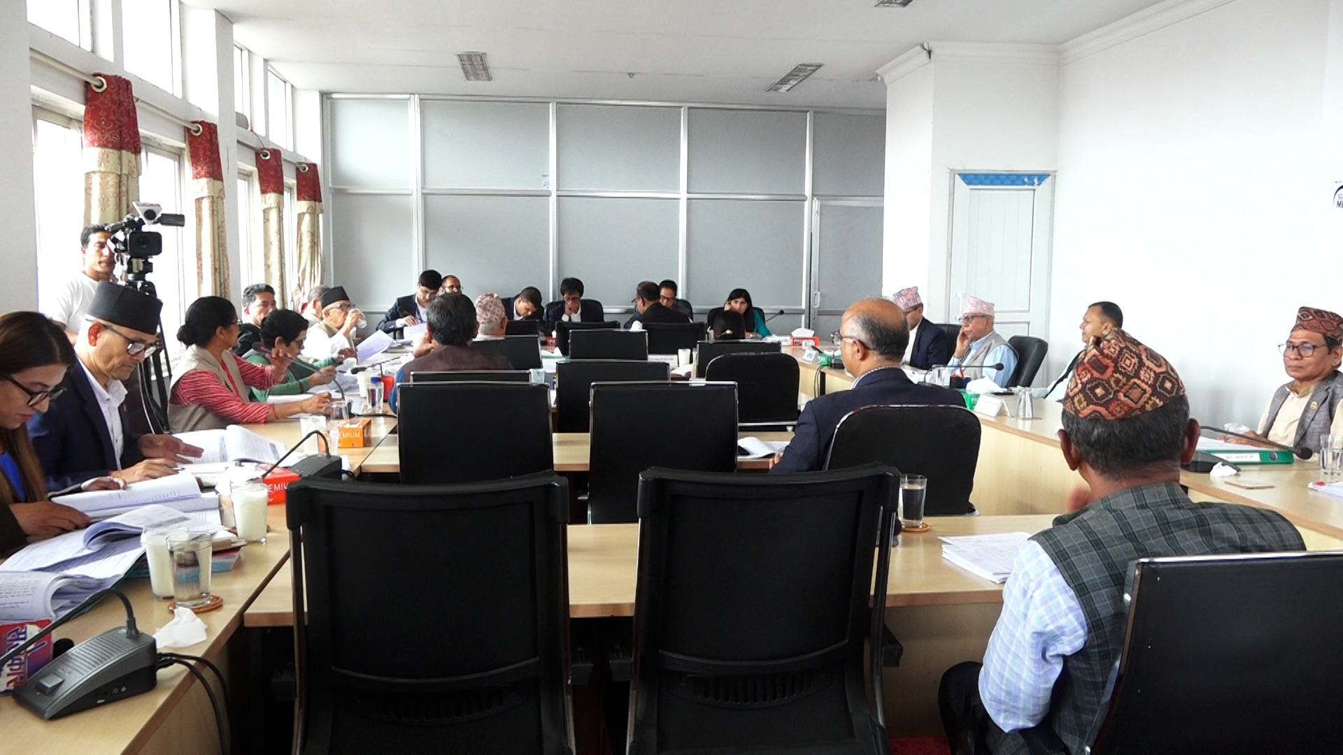 विधायन व्यवस्थापन समितिको बैठक बस्दै