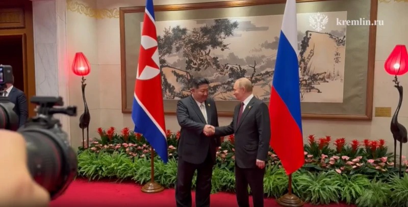 पुटिनले किमलाई भने- ‘उत्तर कोरियाली सैनिकहरूले कुर्स्कमा बहादुरीपूर्वक लडे’