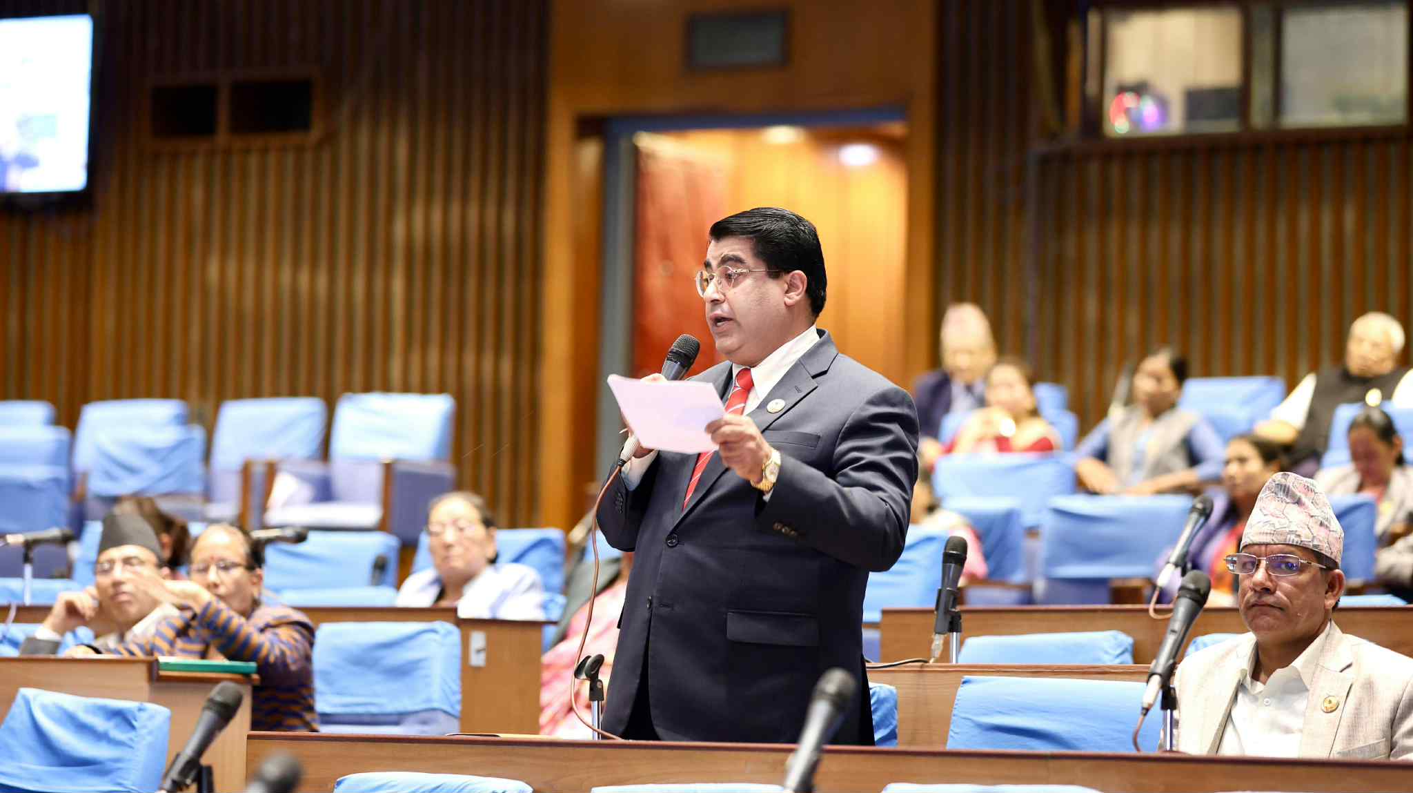 जीएसआईलाई लिएर भ्रम सृजना गर्ने काम भएको भन्दै सांसद ढकालको आपत्ति