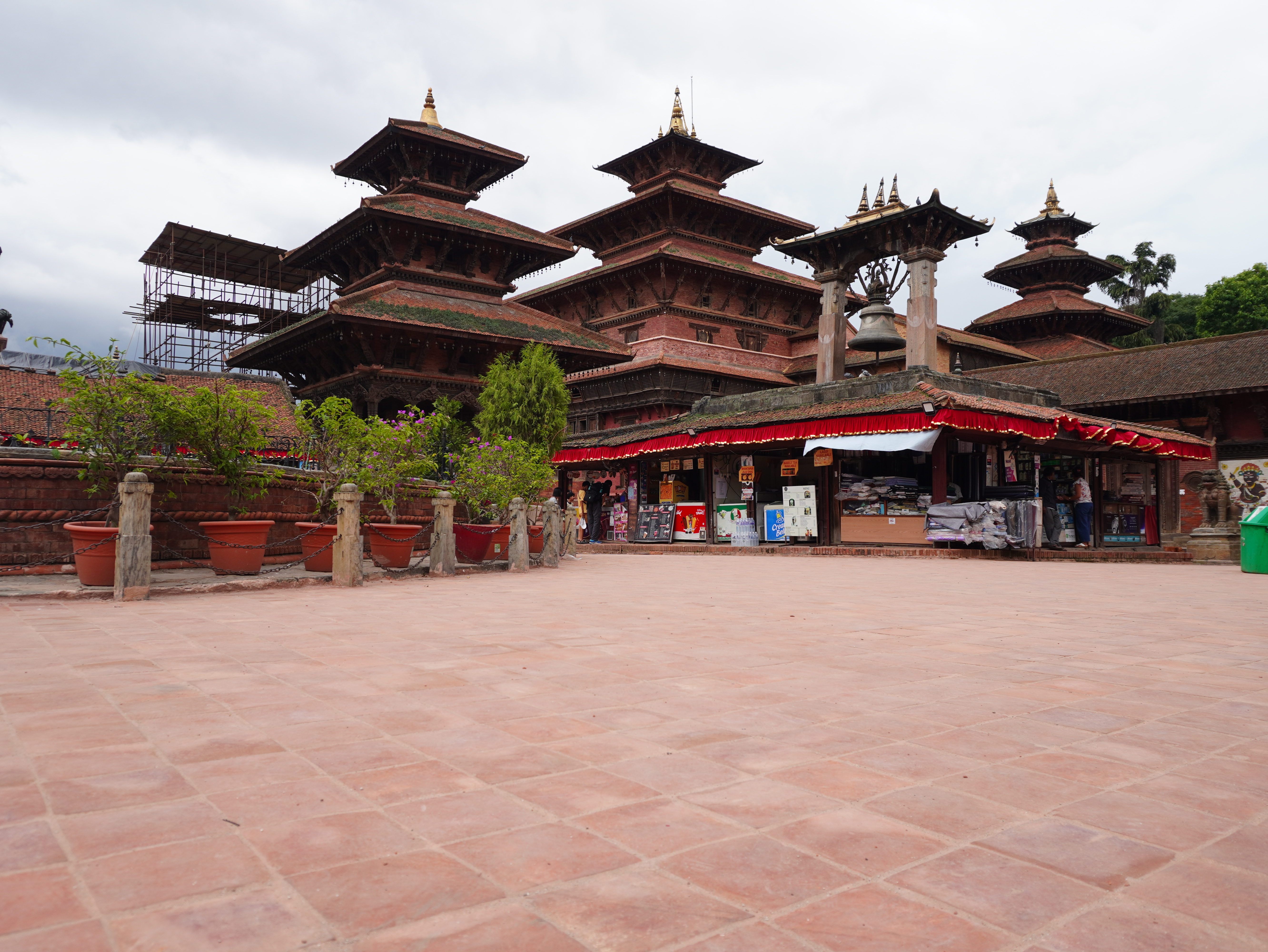 रैथाने इँटा बिछ्याएपछि पाटन दरबार क्षेत्र थप आकर्षक