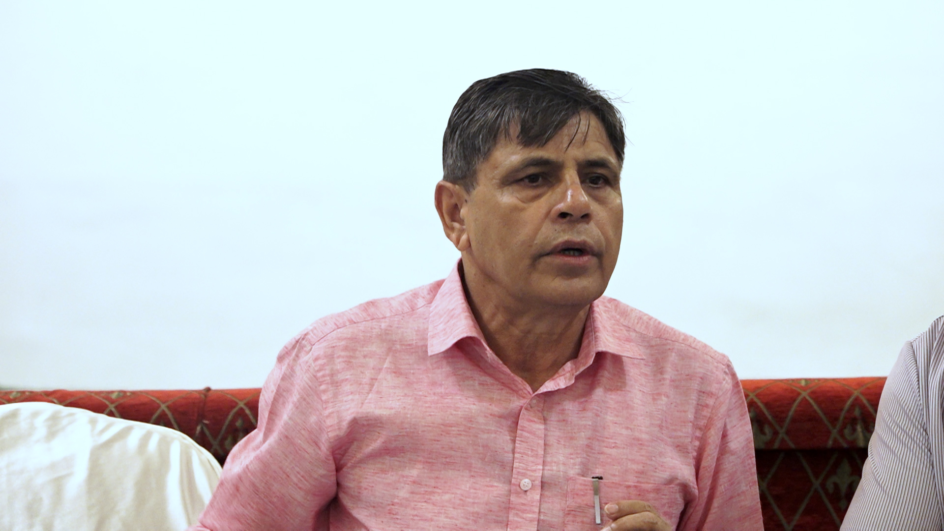 मुख्य नेताहरुलाई जतिसक्दो चाँडो विदा गर्न र सम्पत्ति छानबिन गर्न माग