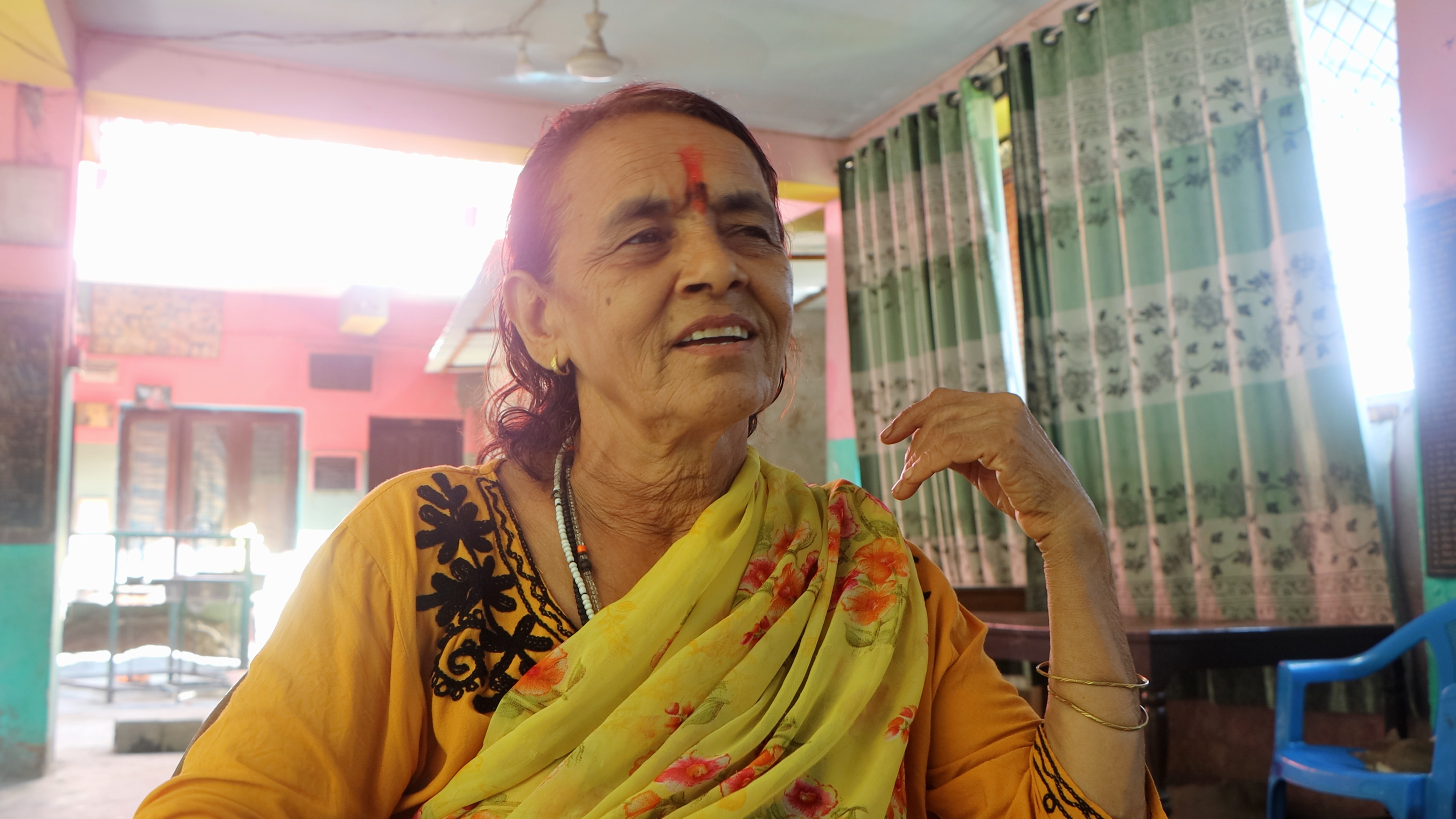 ६० बढी सन्तानकी अविवाहित ‘गीता आमा’ र उनको दसैं