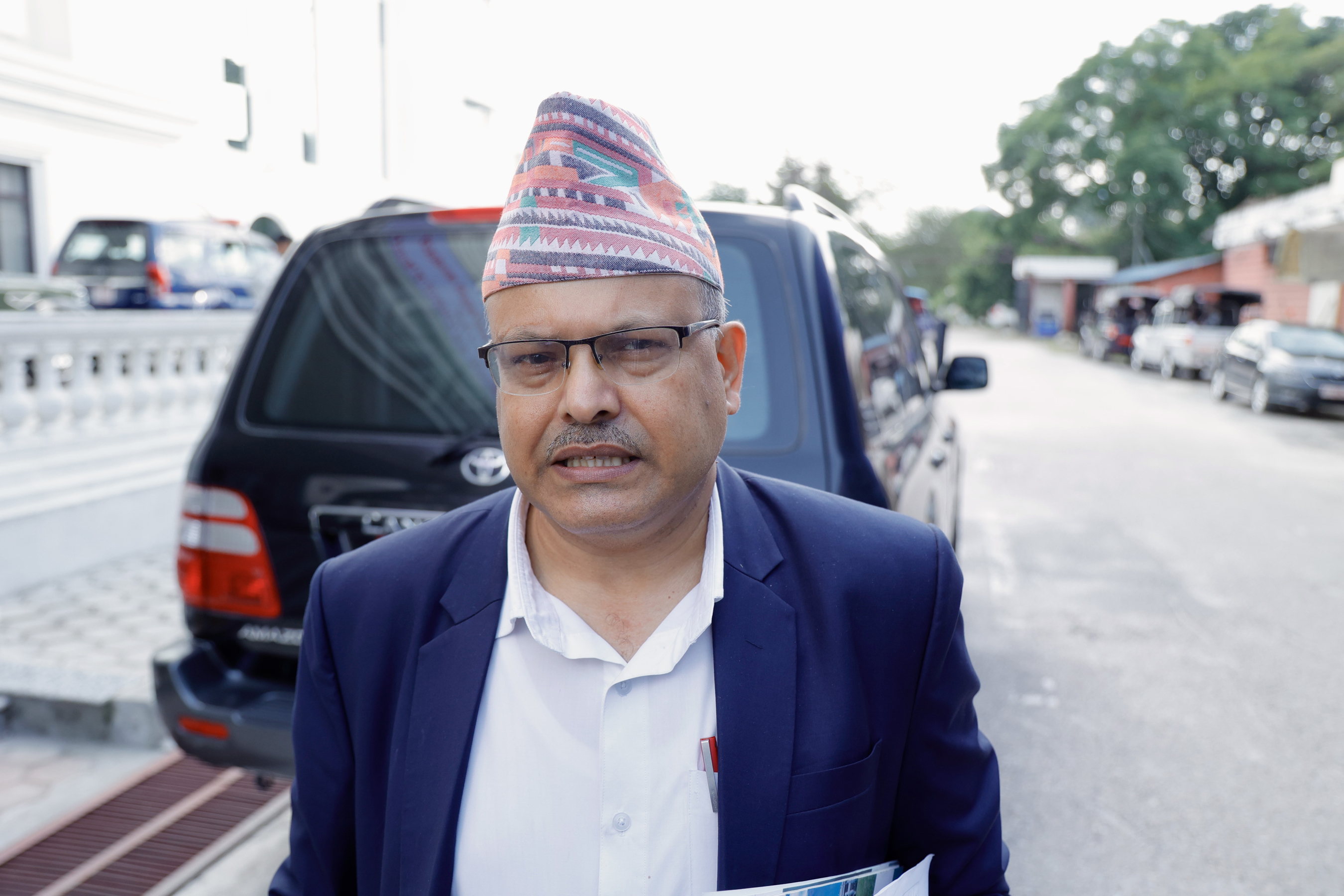 प्रधानमन्त्री कार्कीसँग निर्वाचन आयोगका पदाधिकारीको छलफल