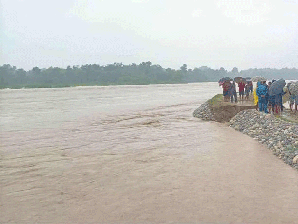 कञ्चनपुरमा ५२ घर र सशस्त्र प्रहरीका दुई वटा बिओपी डुबानमा