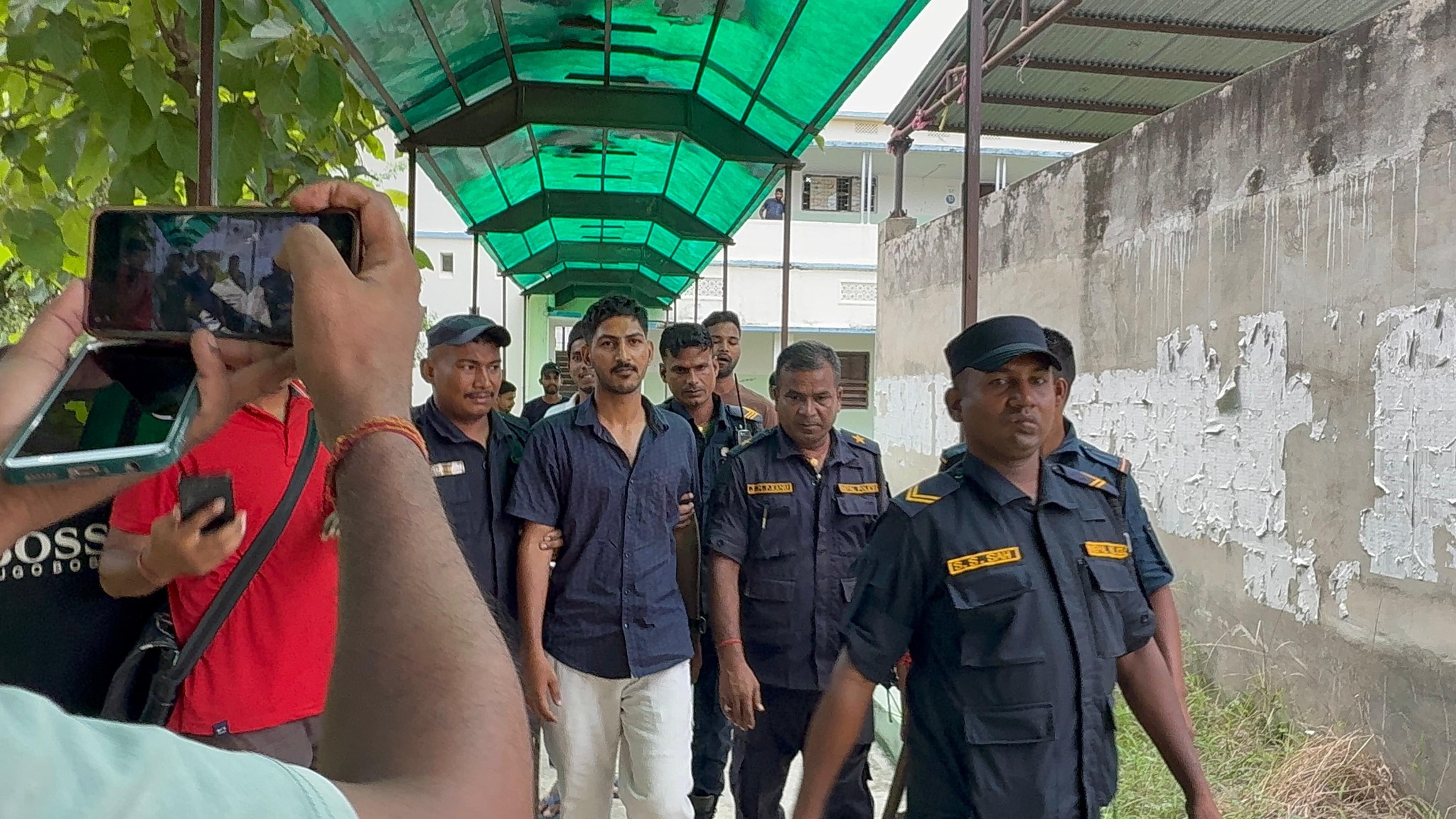 ठाकुरराम क्याम्पसमा नक्कली परीक्षार्थी पक्राउ