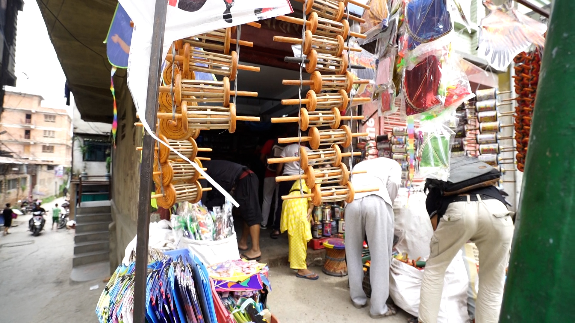 सुरु भयो चंगाचेटको मौसम : व्यापारीलाई भ्याइनभ्याइ