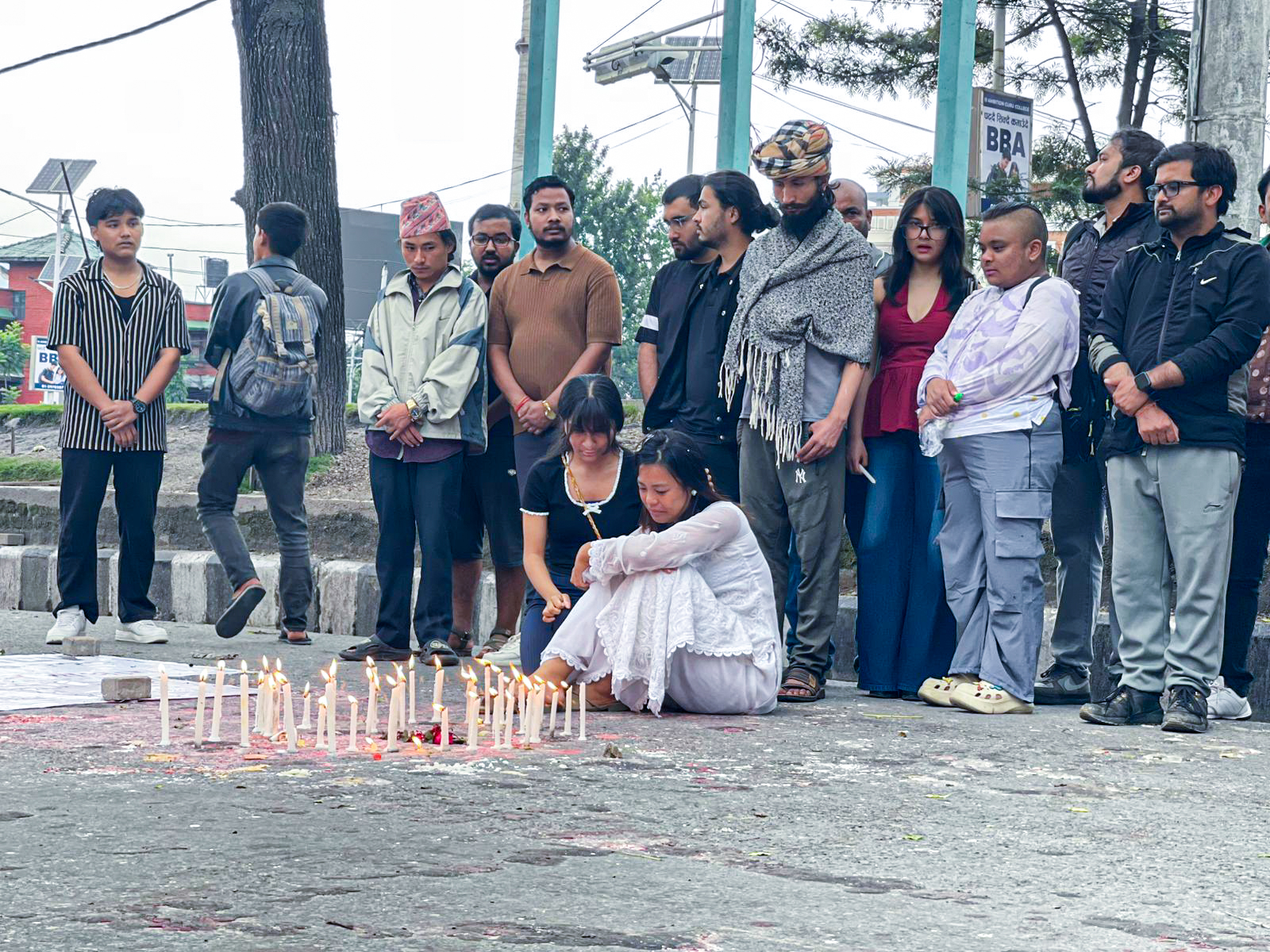 जेनजी आन्दोलनमा मृत्यु भएकाहरूको सम्झनामा दीप प्रज्वलन