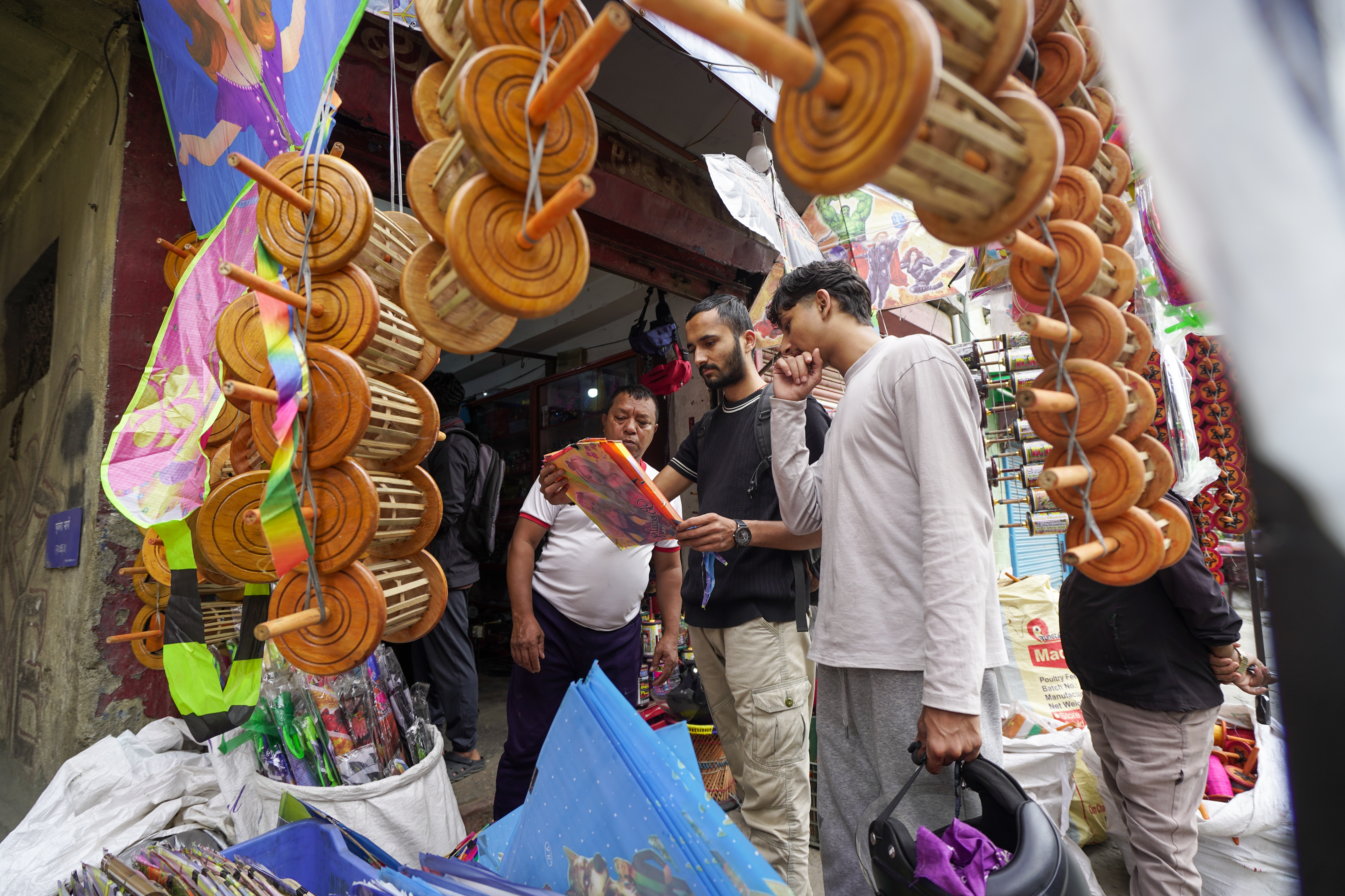 दसैं नजिकिएसागै चंगाको व्यापार सुरु : व्यापारीलाई भ्याइनभ्याइ (फोटोफिचर)