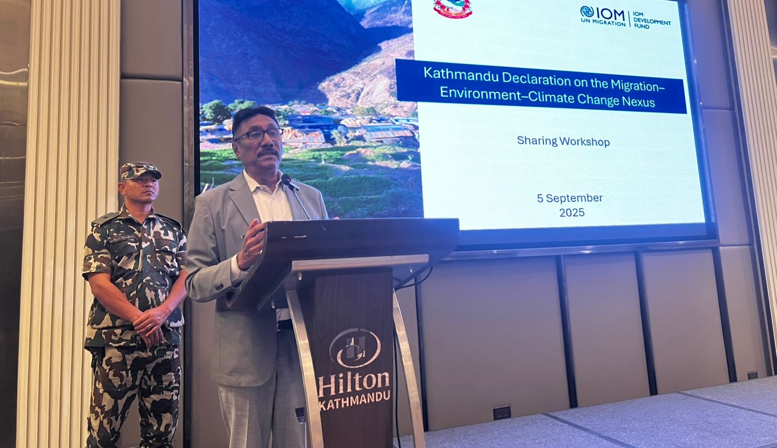 जलवायु परिवर्तनको असर न्यूनिकरणमा श्रममन्त्री भण्डारीको प्रतिवद्धता