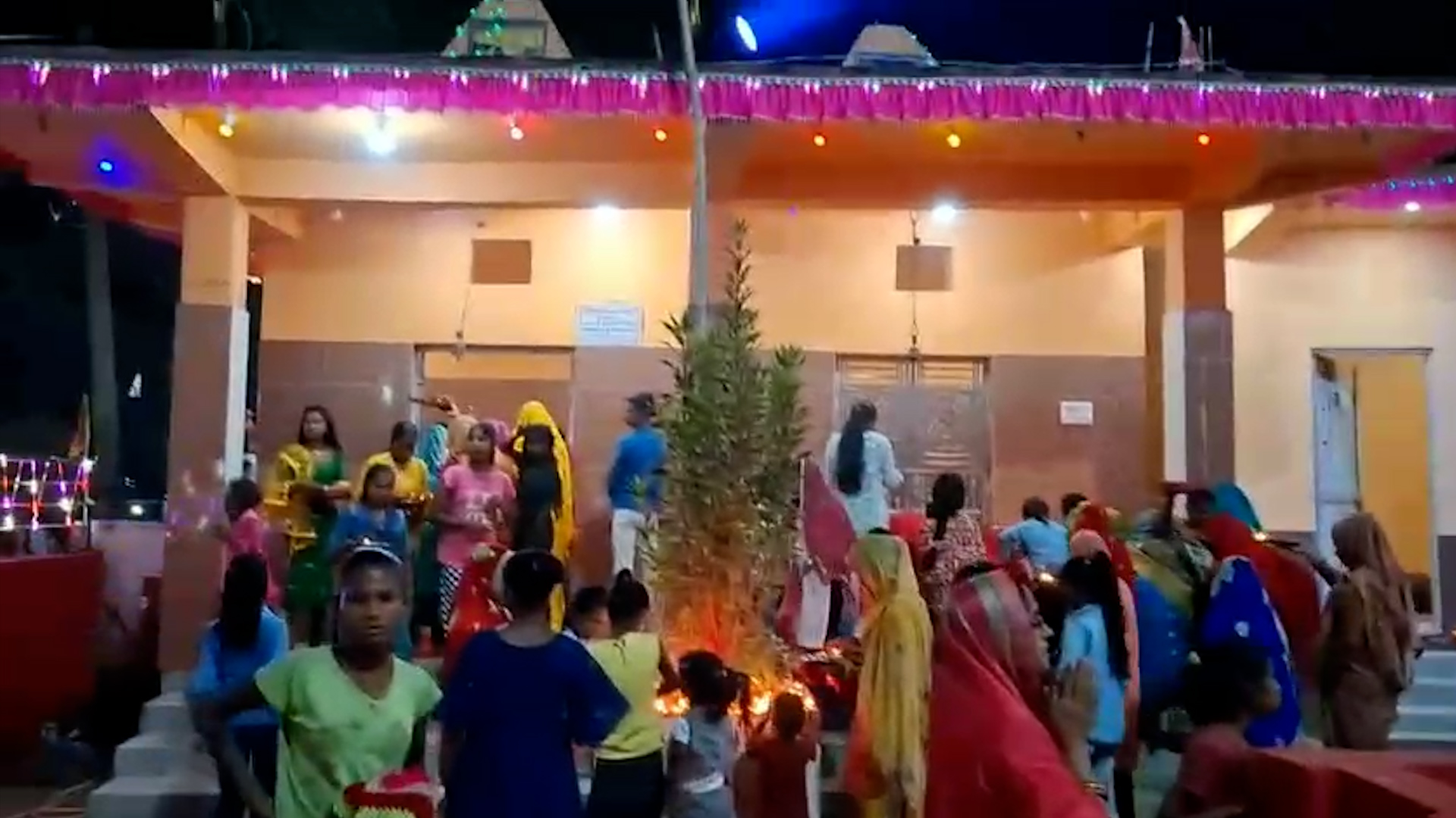 रौतहटका शक्तिपीठमा दुर्गा पुजाको तयारी