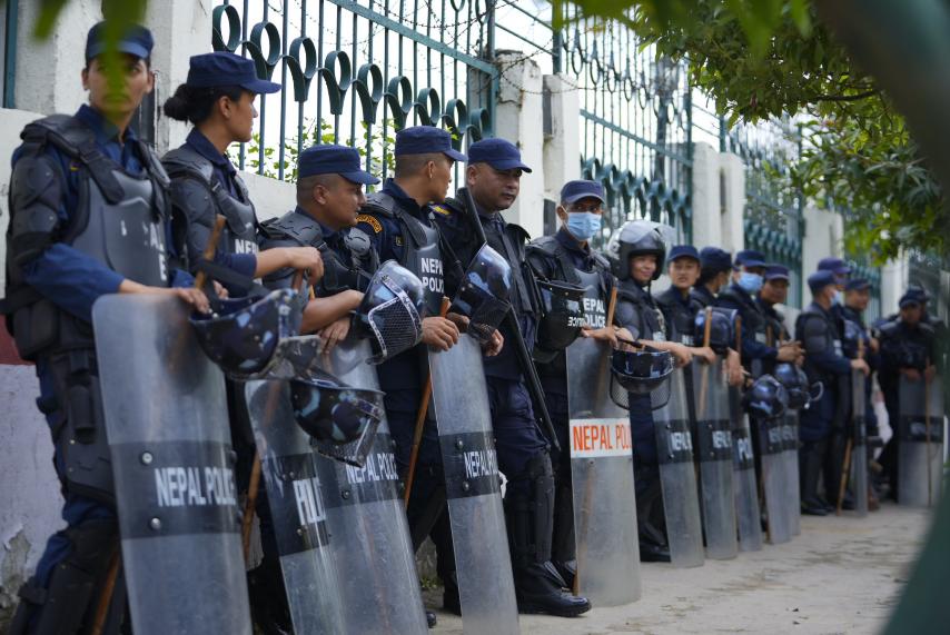 जेन-जीको प्रदर्शन : संसद भवन अगाडि बाक्लो संख्यामा सुरक्षाकर्मी तैनाथ (तस्विरहरू)