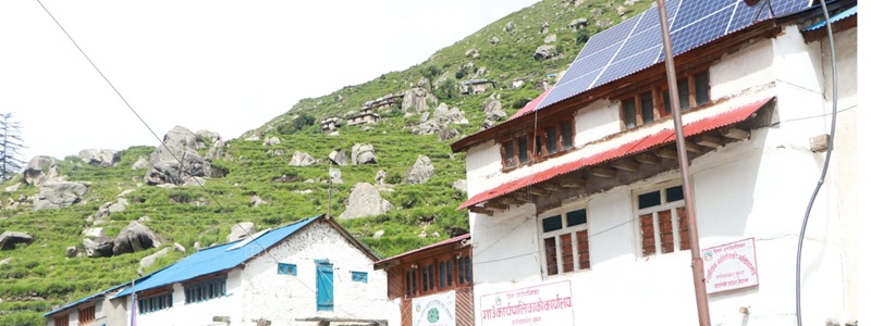 जनप्रतिनिधिको ६ दिन र कर्मचारीको ३ दिनको तलब पुनःनिर्माण कोषमा