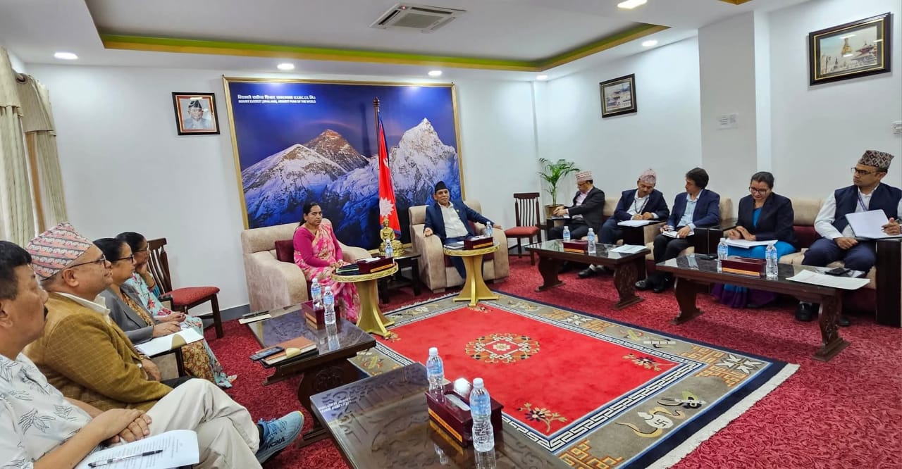 राष्ट्रिय सभाका अध्यक्ष र समिति सभापतिबीच छलफल