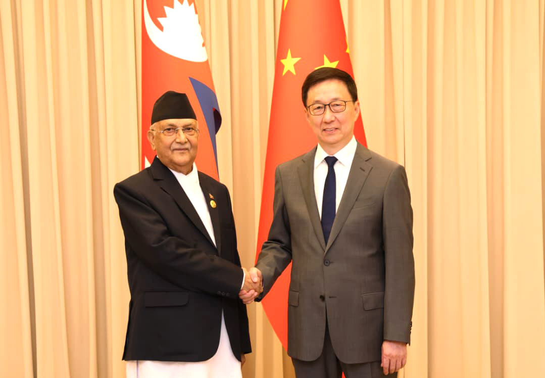 प्रधानमन्त्री ओली र चिनियाँ उपराष्ट्रपति हानबीच भेटवार्ता