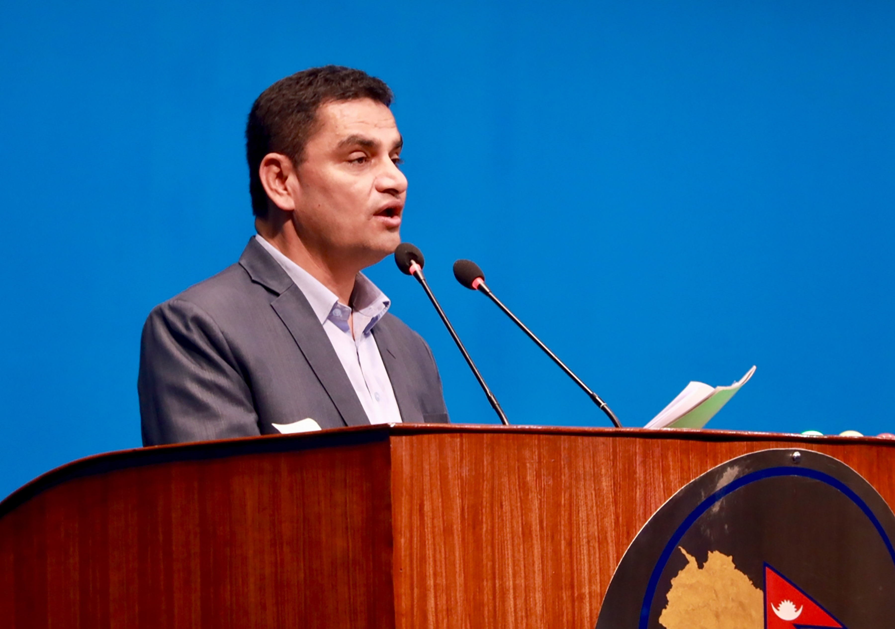 सबै स्वास्थ्य कार्यक्रमलाई बिमा बोर्डमा एकीकृत गर्नुपर्नेमा जोड