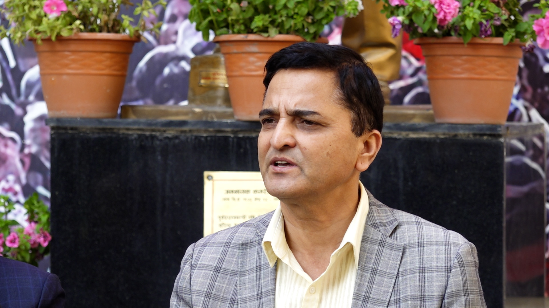 सामाजिक सन्जालमाथिको प्रतिबन्ध लामो समय जाँदैन : योगेश भट्टराई