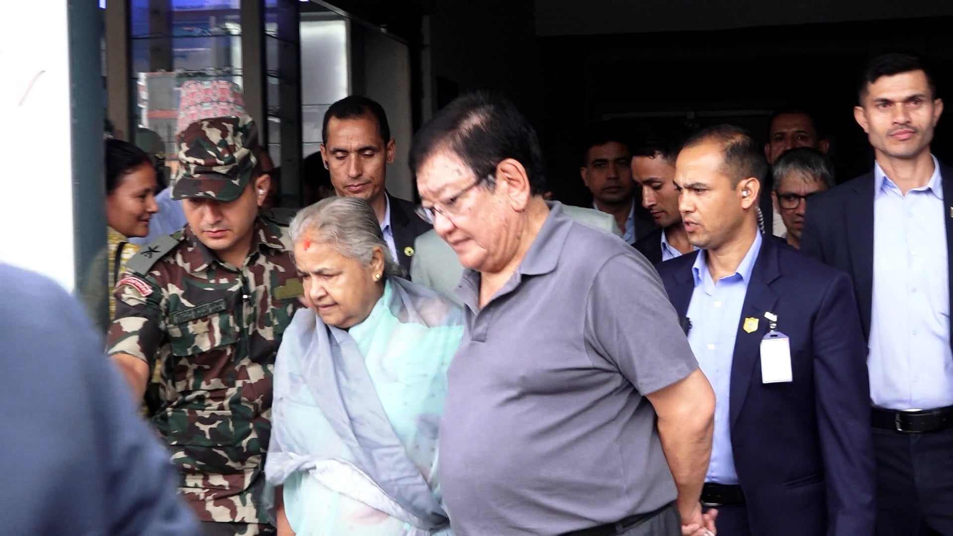 प्रधानमन्त्री कार्की नियमित आँखा जाँचका लागि तिलगंगा अस्पताल