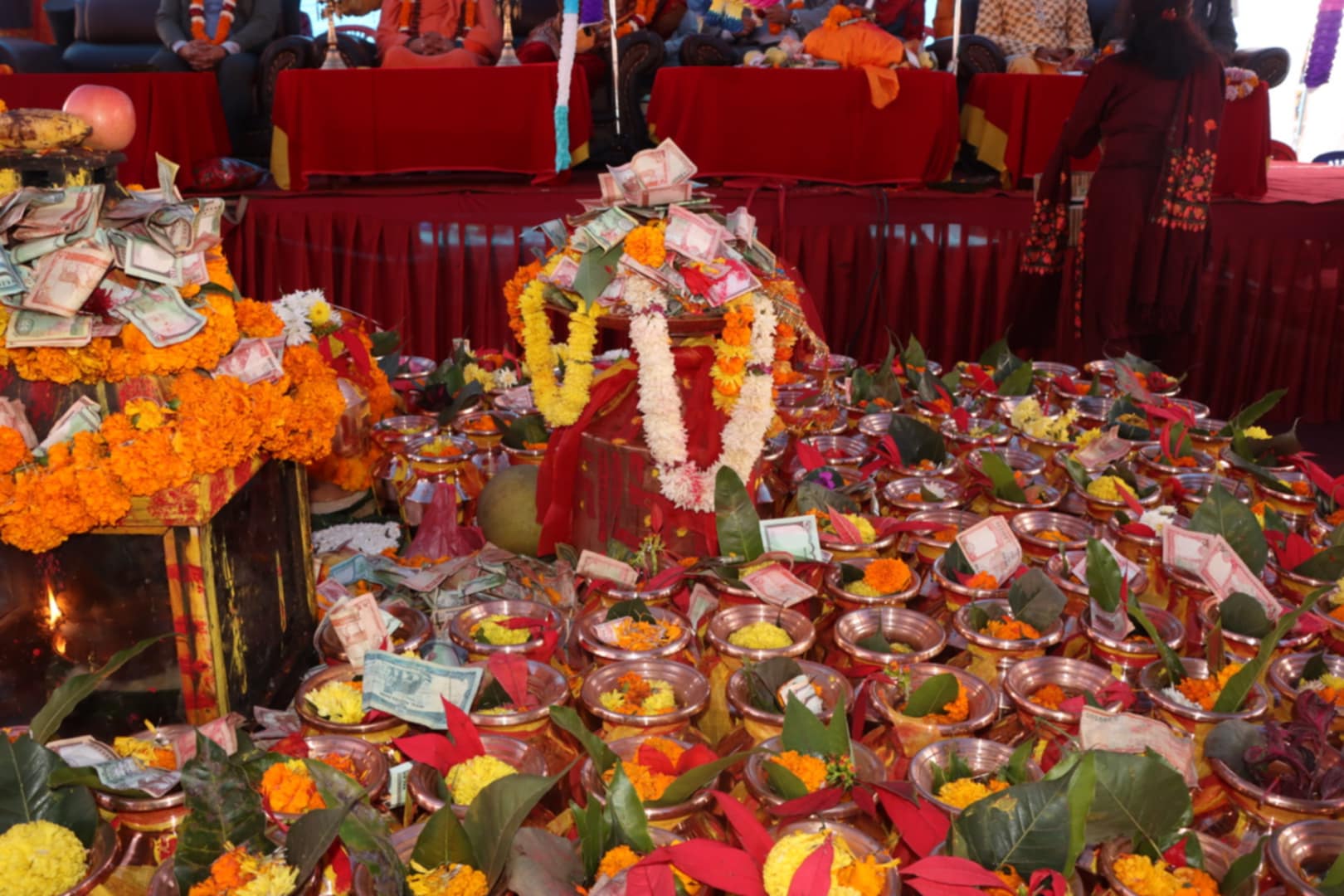 नवरात्र नजिकिएसँगै सिंगारिँदै काठमाडौं उपत्यकाका शक्तिपीठ